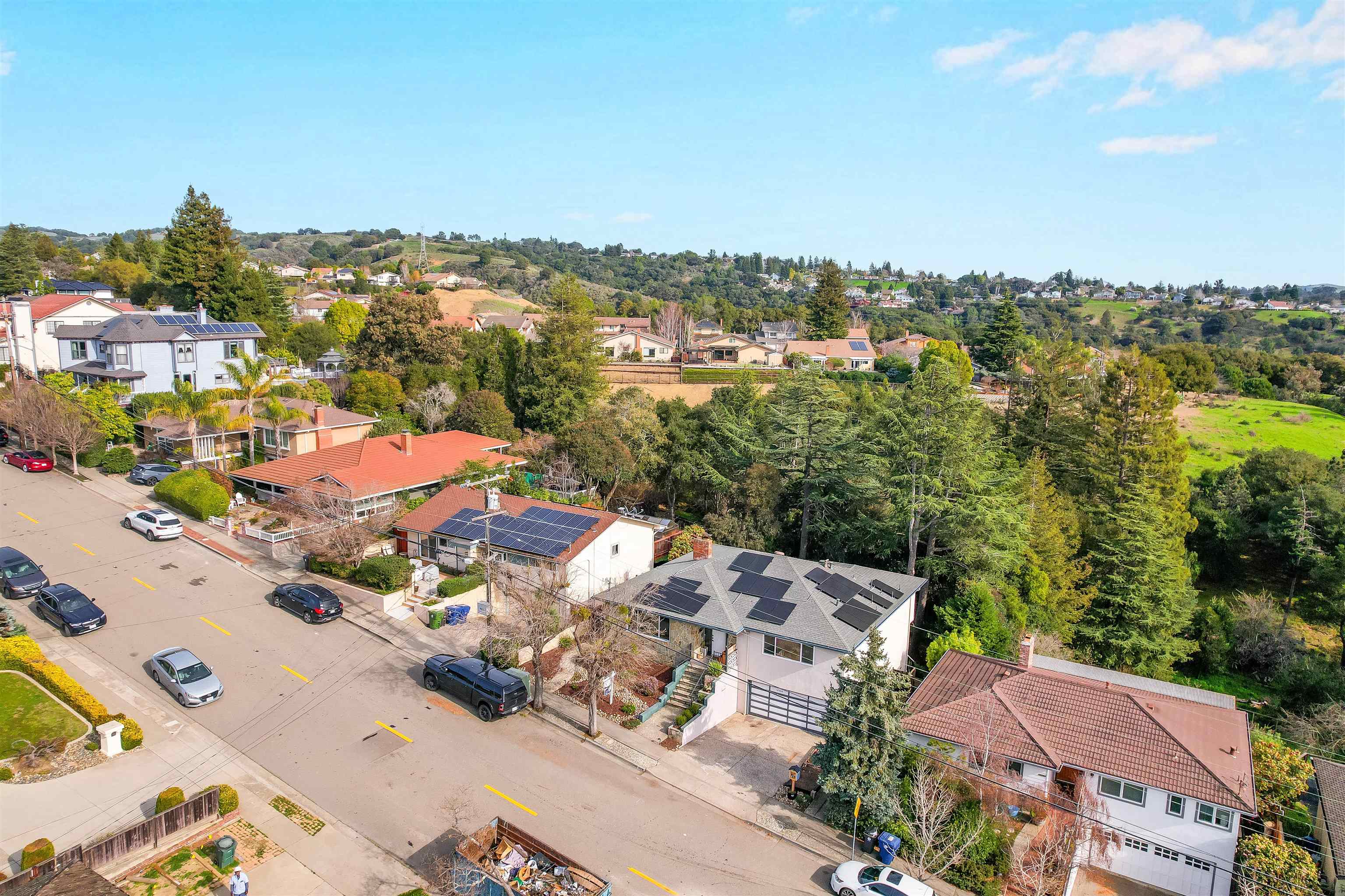 Detail Gallery Image 60 of 60 For 18286 Center St, Castro Valley,  CA 94546 - 4 Beds | 3 Baths