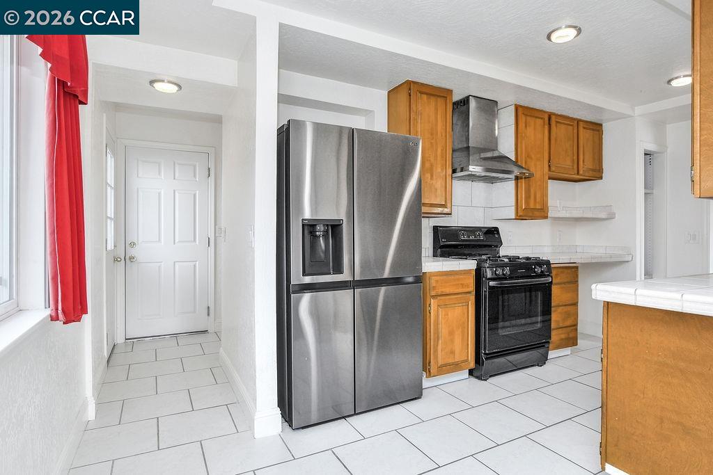 Detail Gallery Image 12 of 26 For 130 Cleopatra Dr, Pleasant Hill,  CA 94523 - 3 Beds | 1 Baths