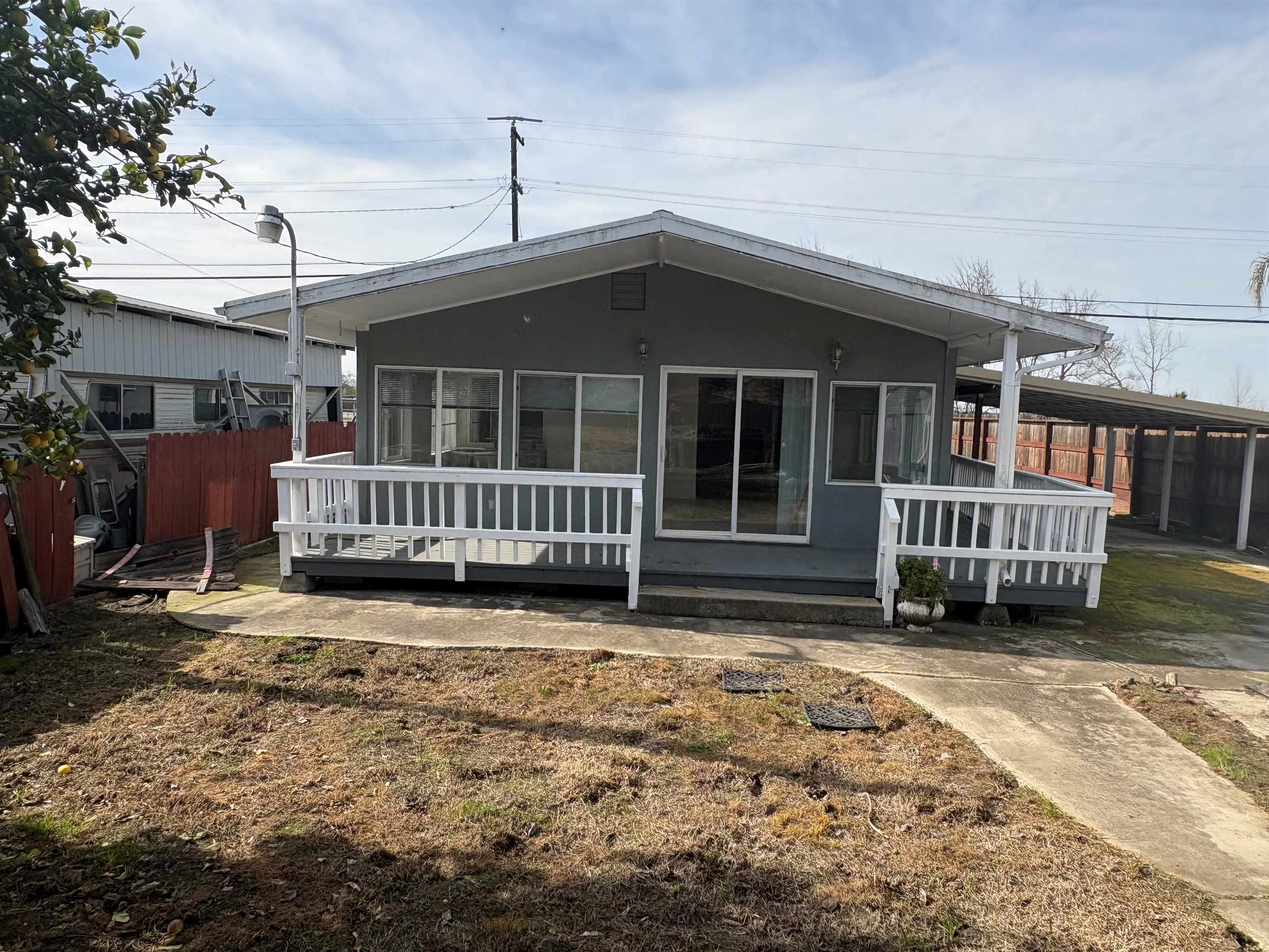 Detail Gallery Image 2 of 17 For 4412 Sandmound Blvd, Oakley,  CA 94561 - 3 Beds | 2 Baths