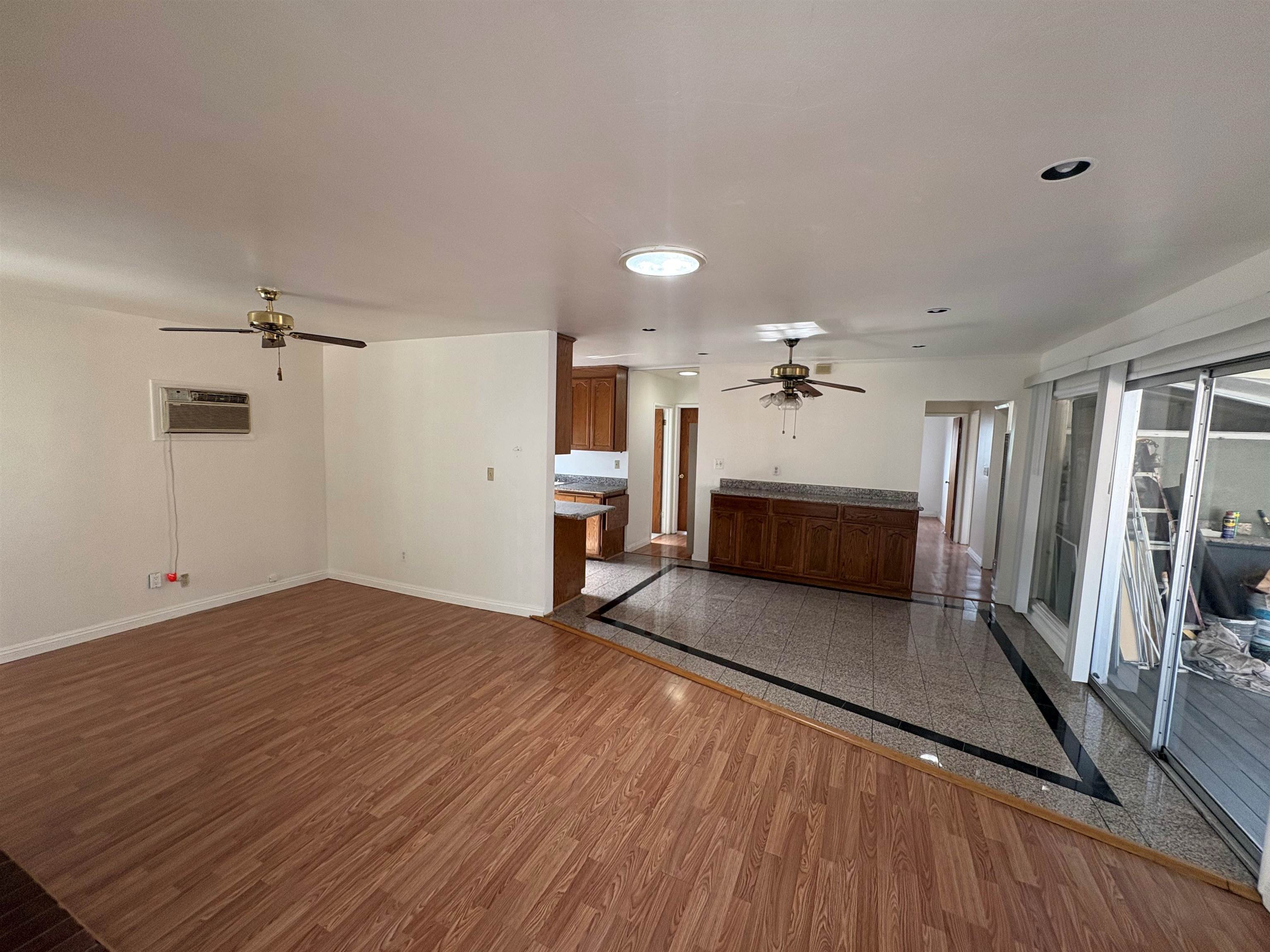 Detail Gallery Image 11 of 17 For 4412 Sandmound Blvd, Oakley,  CA 94561 - 3 Beds | 2 Baths