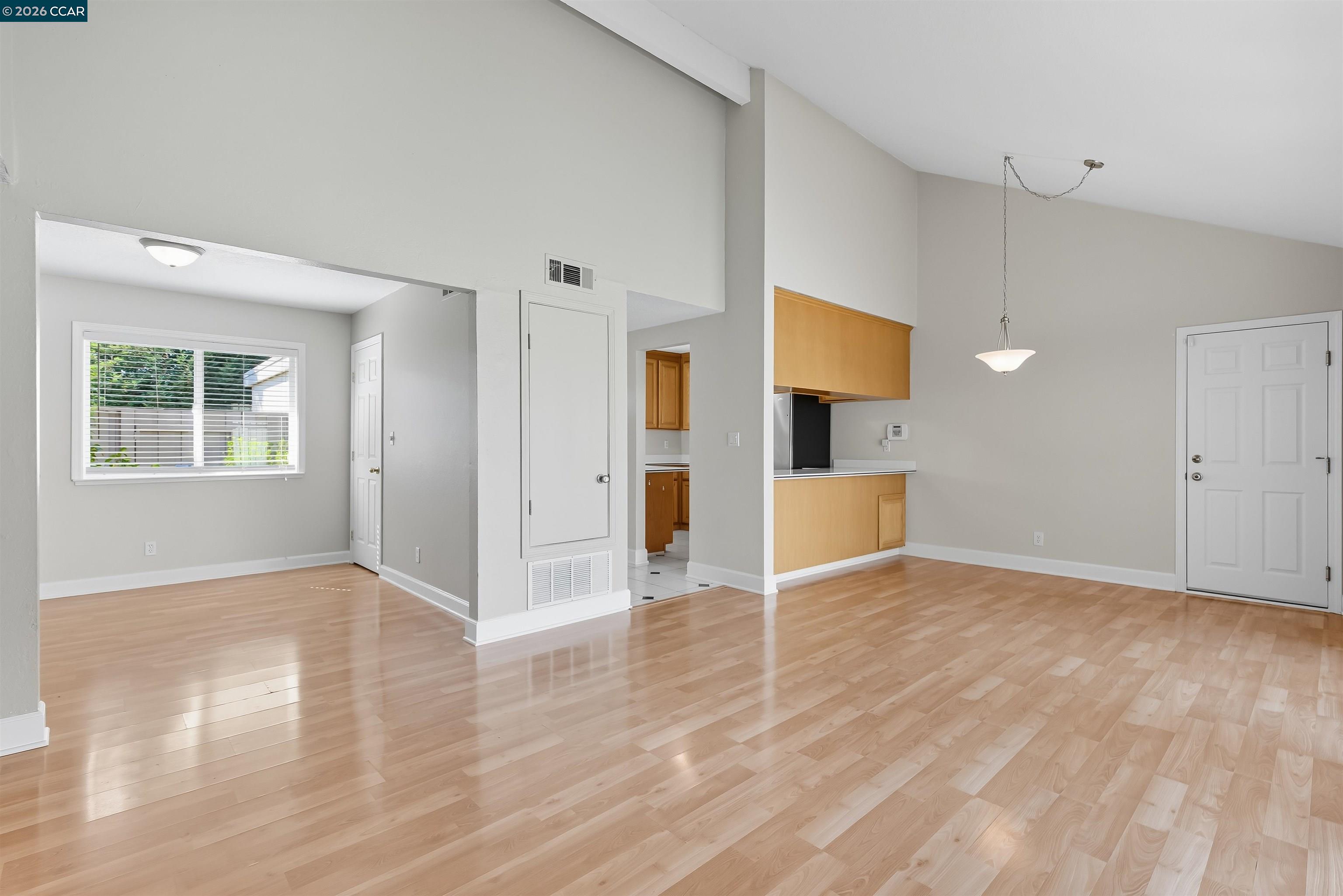 Detail Gallery Image 6 of 34 For 23 Mt Wilson Way, Clayton,  CA 94517-1642 - 2 Beds | 2 Baths