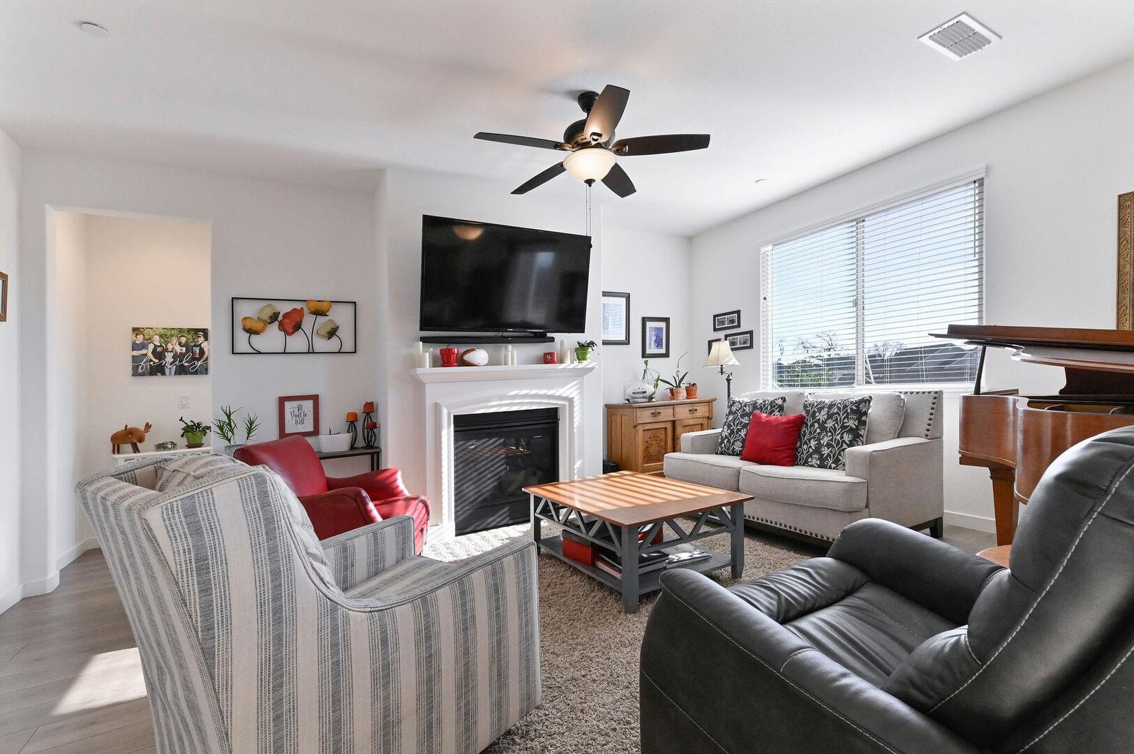 Detail Gallery Image 2 of 58 For 521 Spyglass Cir, Angels Camp,  CA 95222 - 3 Beds | 2 Baths