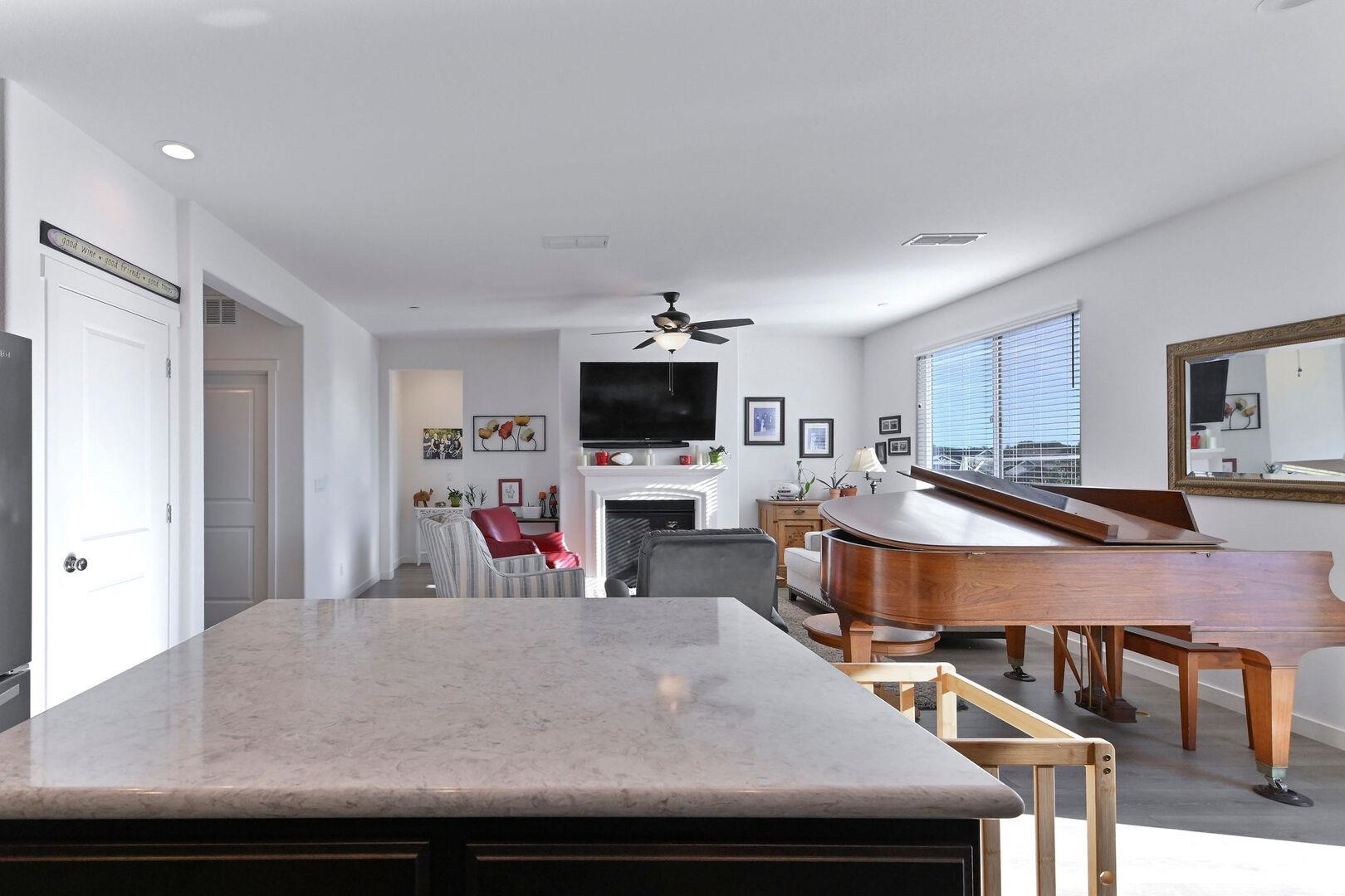 Detail Gallery Image 33 of 58 For 521 Spyglass Cir, Angels Camp,  CA 95222 - 3 Beds | 2 Baths