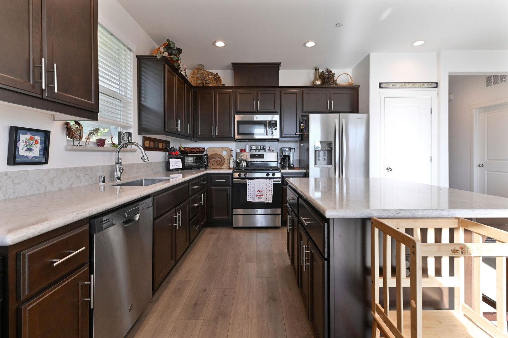 Detail Gallery Image 38 of 58 For 521 Spyglass Cir, Angels Camp,  CA 95222 - 3 Beds | 2 Baths