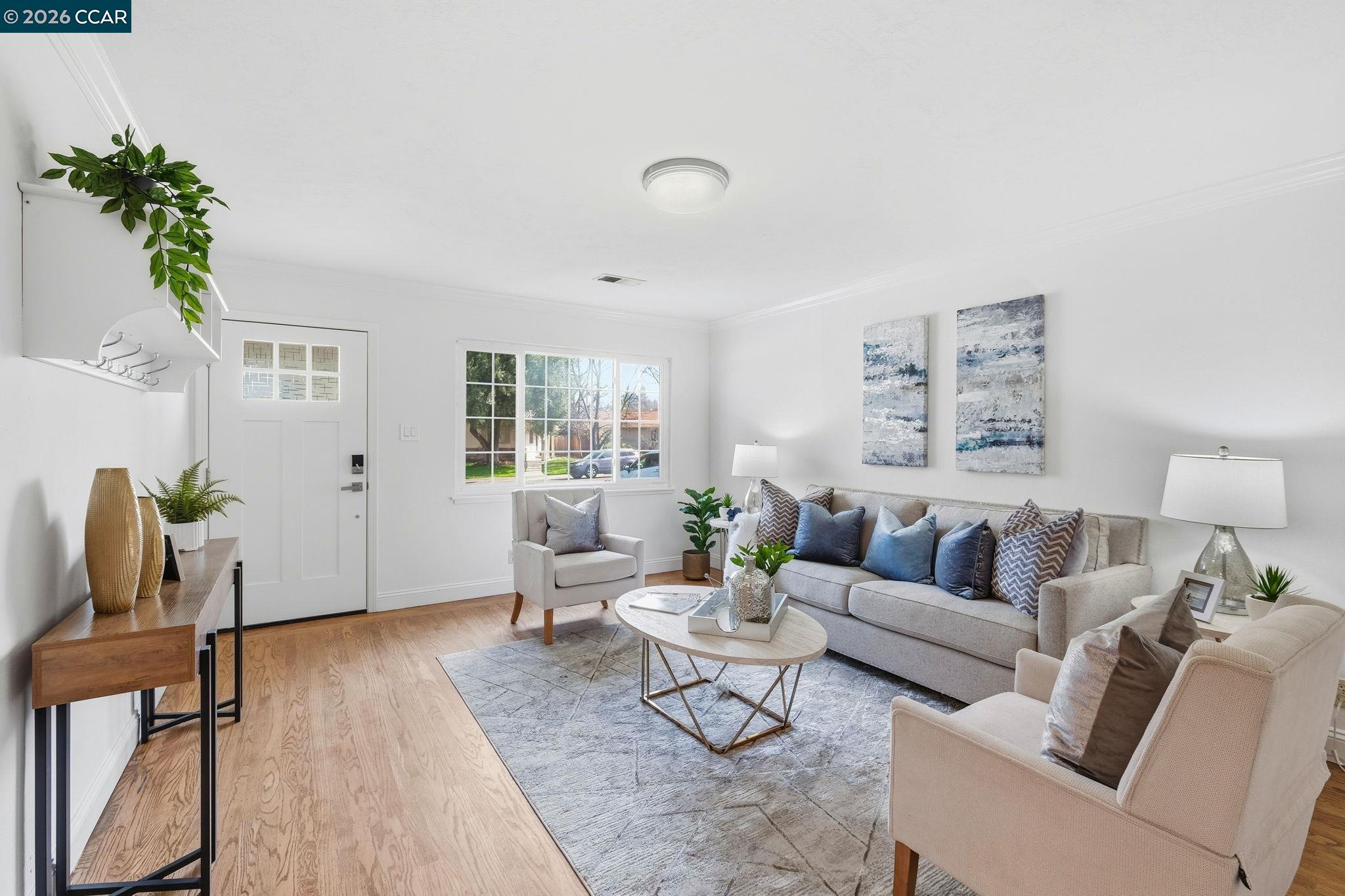 Detail Gallery Image 4 of 23 For 702 Ruth Dr, Pleasant Hill,  CA 94523 - 3 Beds | 2 Baths