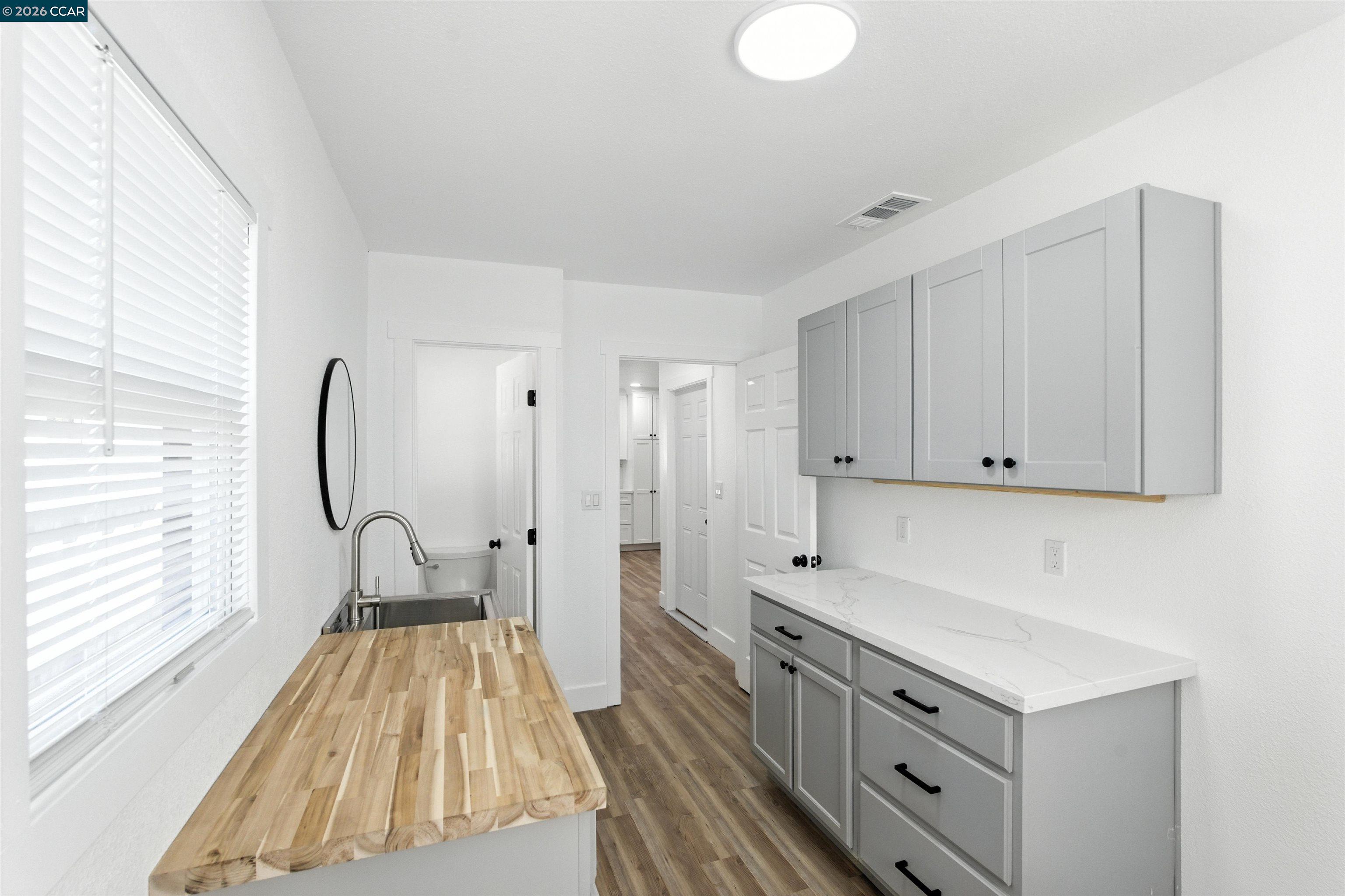 Detail Gallery Image 15 of 26 For 2251 Pacheco St, Concord,  CA 94520-2015 - 3 Beds | 2/1 Baths