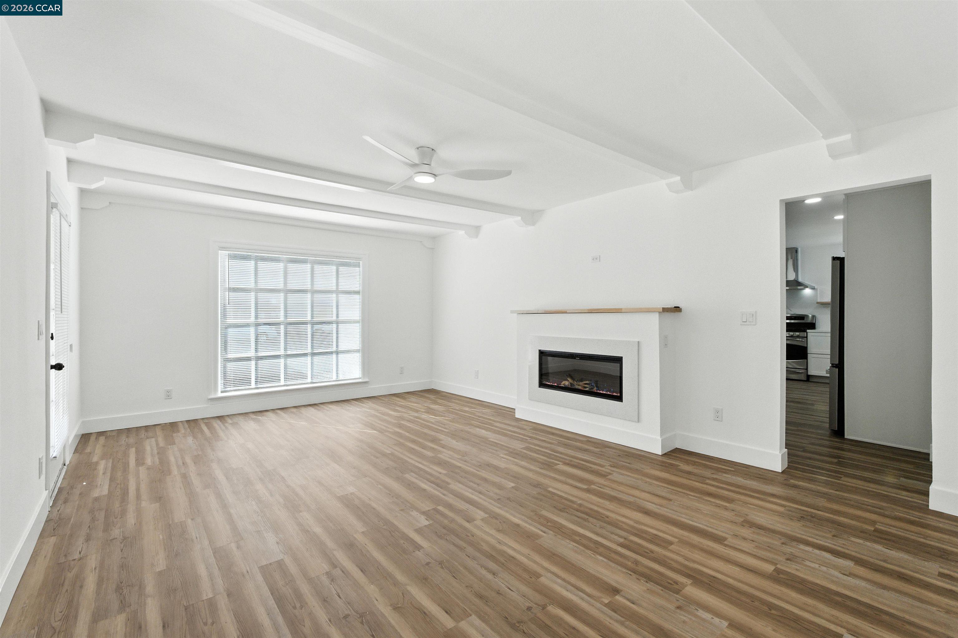 Detail Gallery Image 8 of 26 For 2251 Pacheco St, Concord,  CA 94520-2015 - 3 Beds | 2/1 Baths