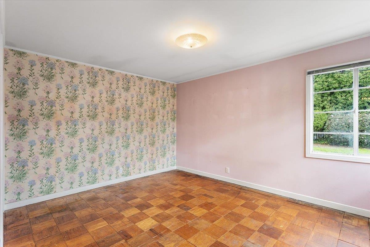 Detail Gallery Image 15 of 23 For 4105 Branson Dr, San Mateo,  CA 94403 - 3 Beds | 1 Baths