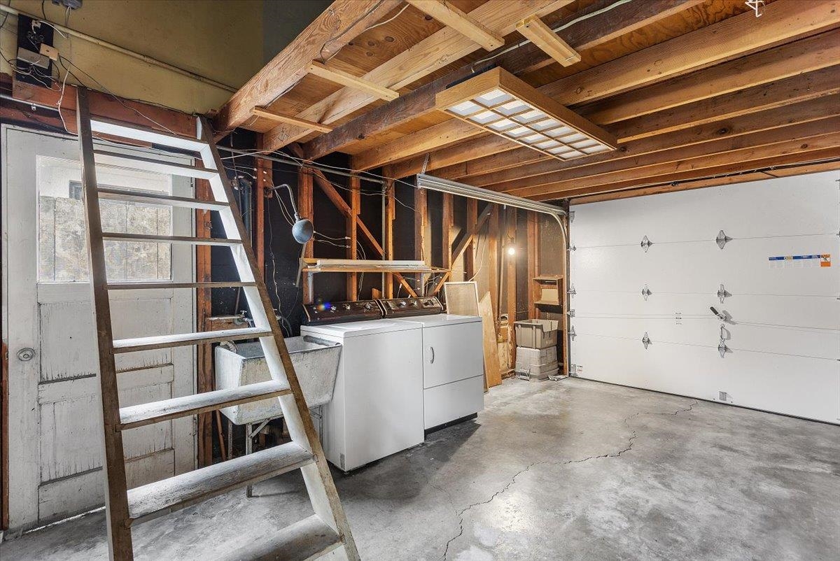 Detail Gallery Image 19 of 23 For 4105 Branson Dr, San Mateo,  CA 94403 - 3 Beds | 1 Baths