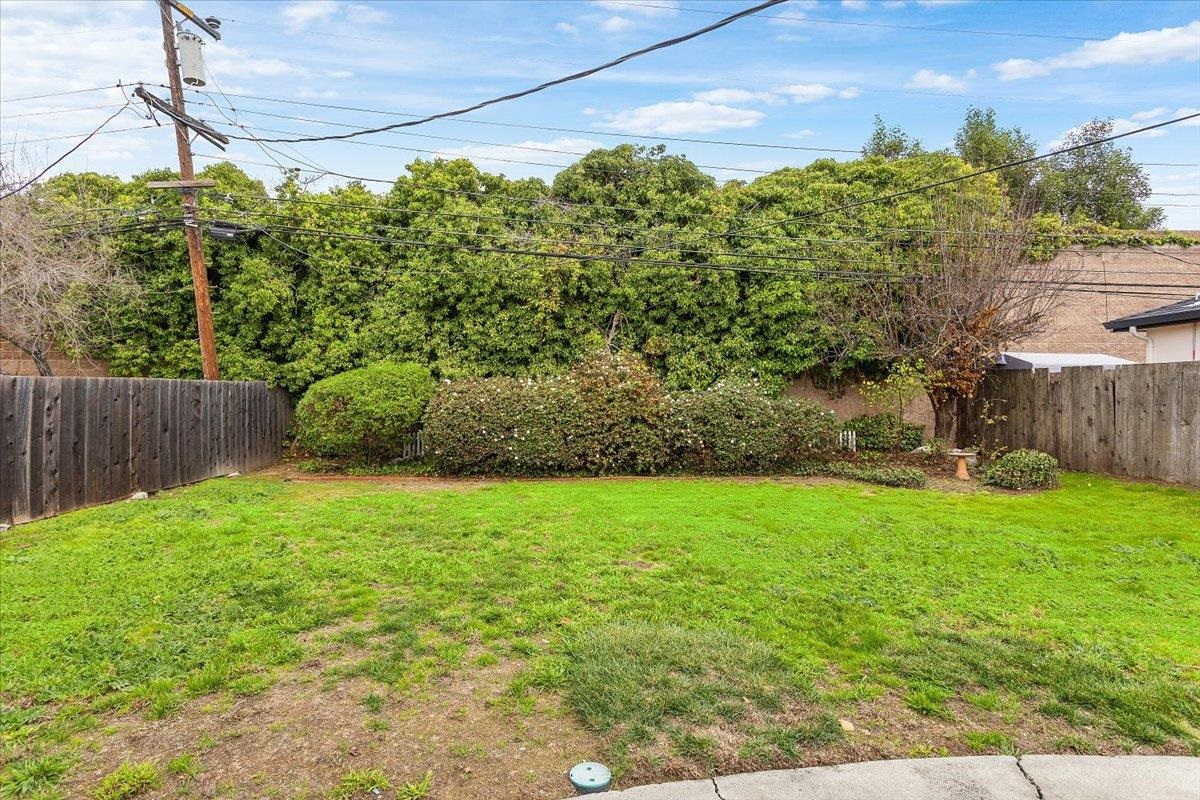 Detail Gallery Image 23 of 23 For 4105 Branson Dr, San Mateo,  CA 94403 - 3 Beds | 1 Baths