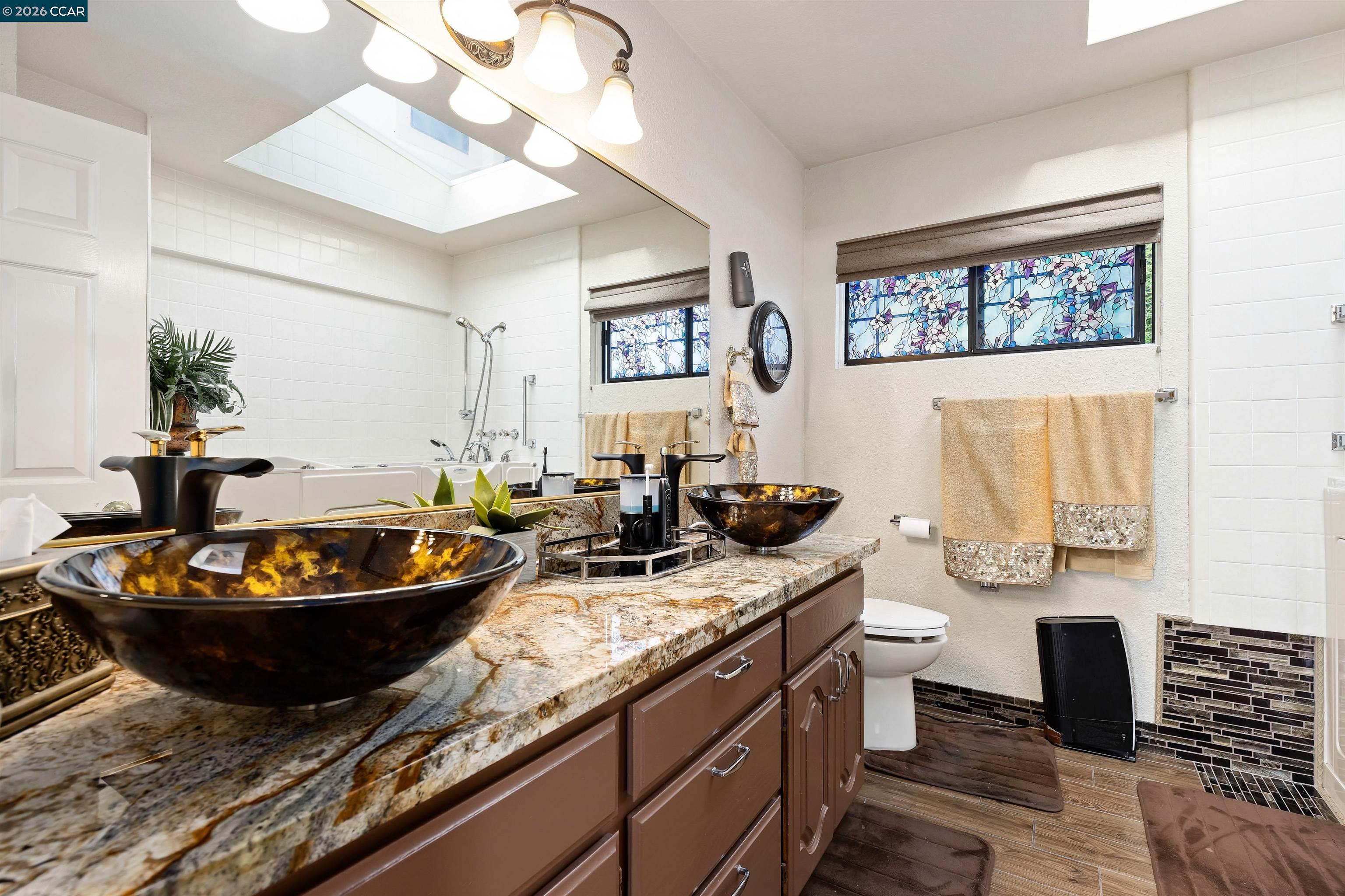 Detail Gallery Image 29 of 49 For 716 Gelston Pl, El Cerrito,  CA 94530 - 4 Beds | 2/2 Baths