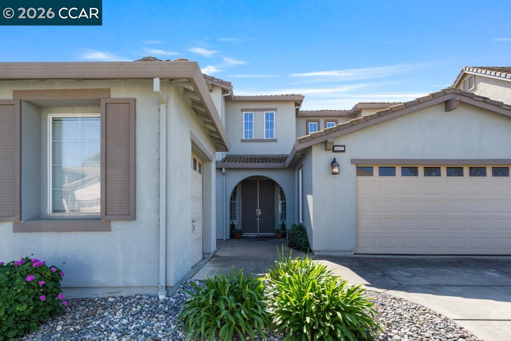 Detail Gallery Image 4 of 60 For 5627 Arcadia Cir, Discovery Bay,  CA 94505 - 5 Beds | 3/1 Baths