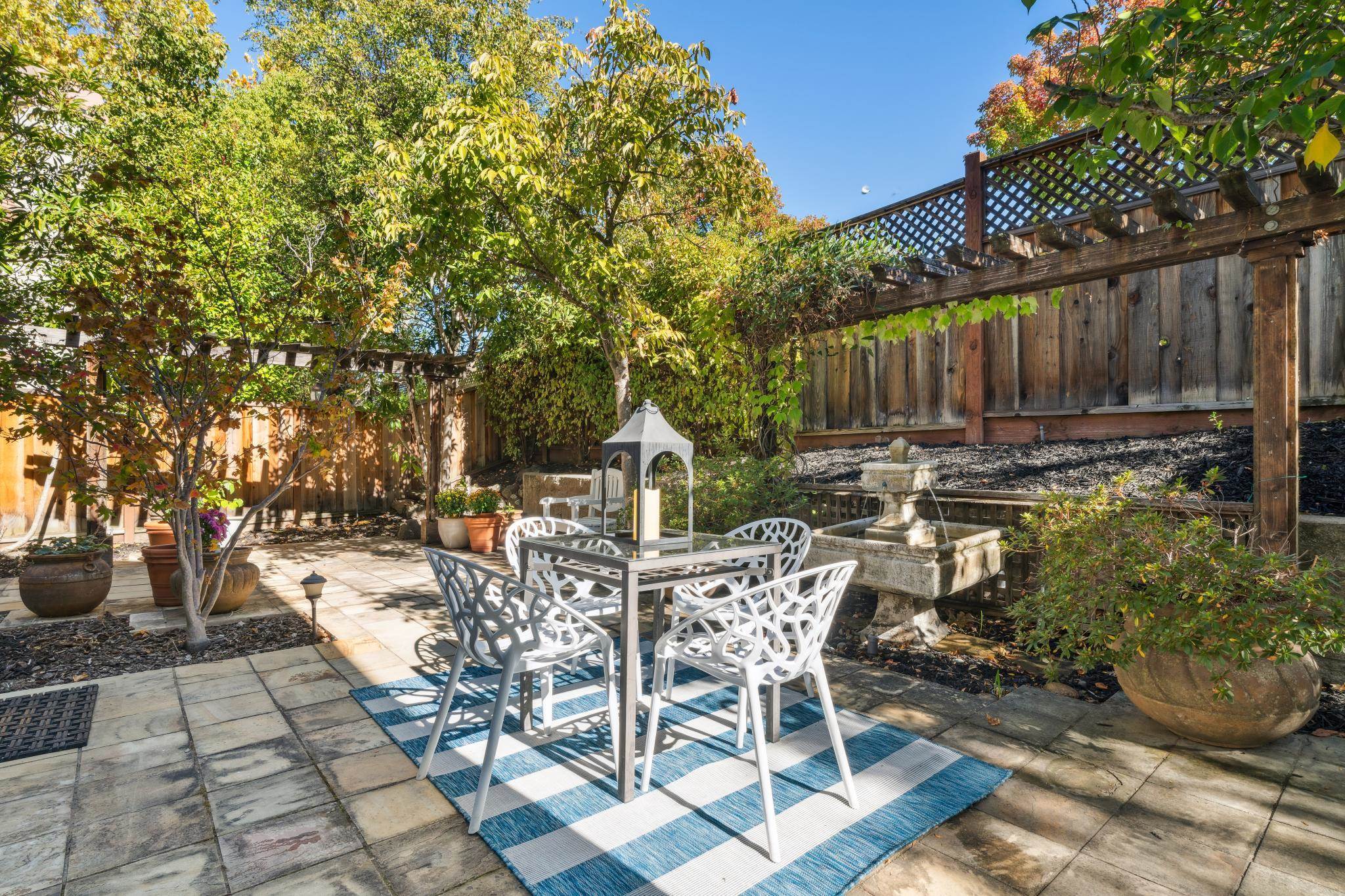 Detail Gallery Image 44 of 54 For 212 Abigail Cir, Danville,  CA 94506 - 3 Beds | 2/1 Baths