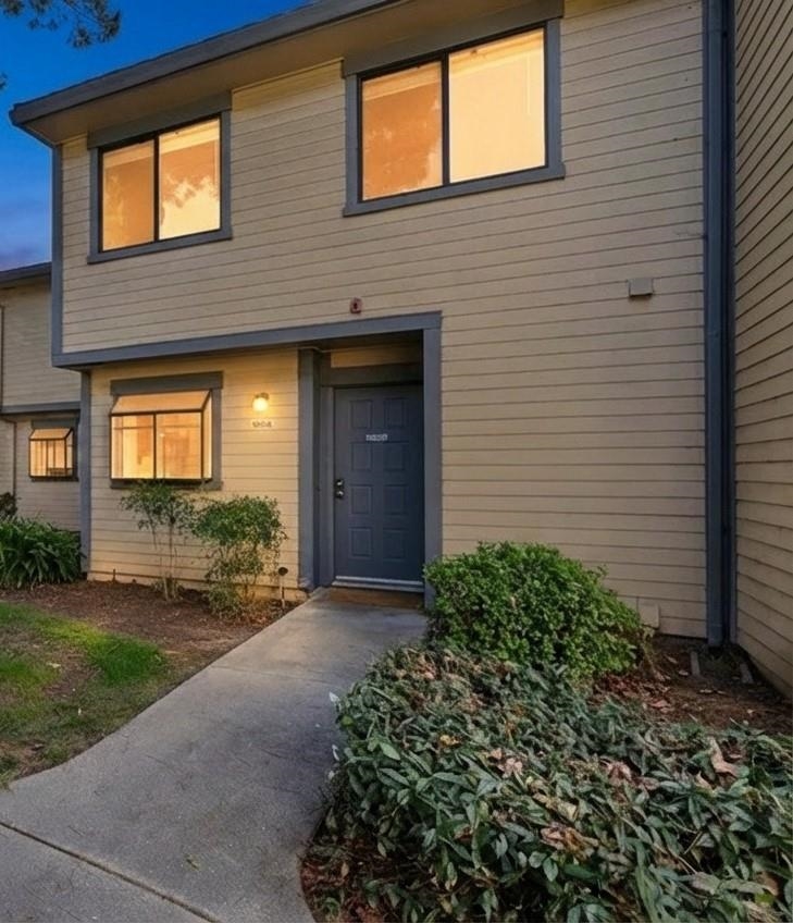 Front Image Thumbnail for BE41122413