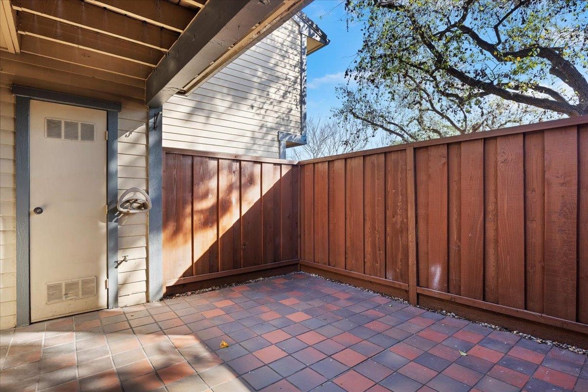 Photo #15: 41122413 Listing: Photo #15