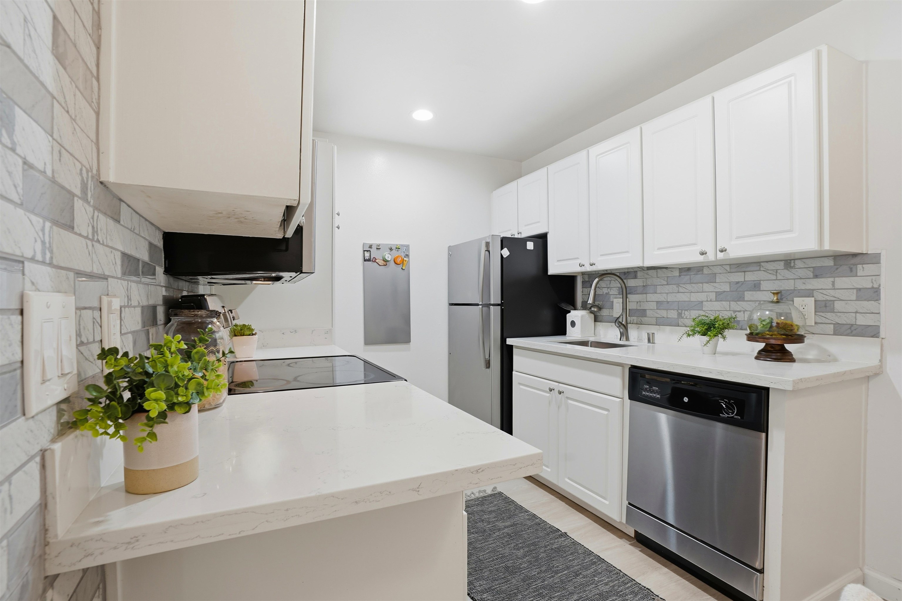 Photo #7: 41122418 Listing: Photo #7