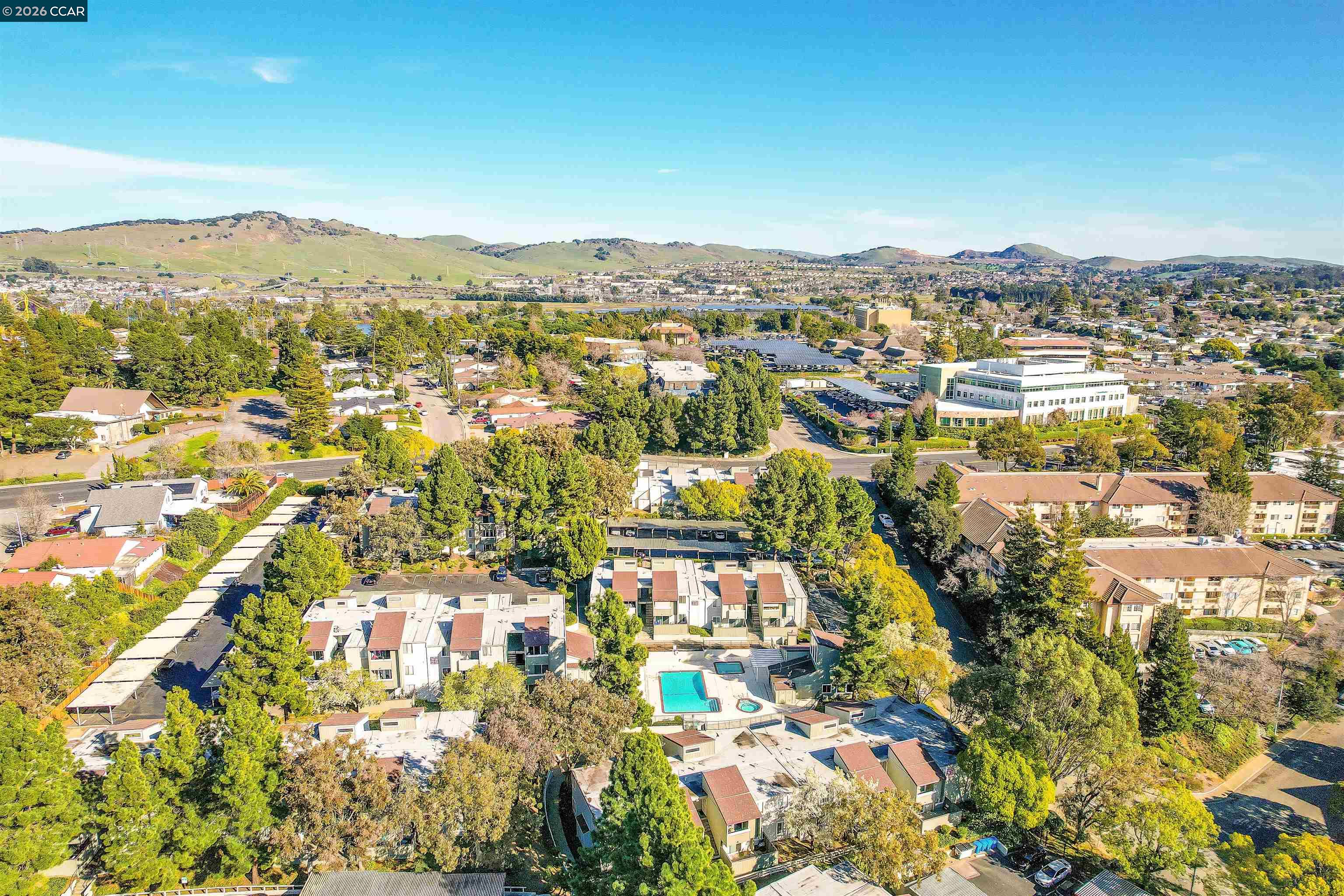 Detail Gallery Image 32 of 41 For 1333 N Camino Alto #149,  Vallejo,  CA 94589 - 3 Beds | 2 Baths