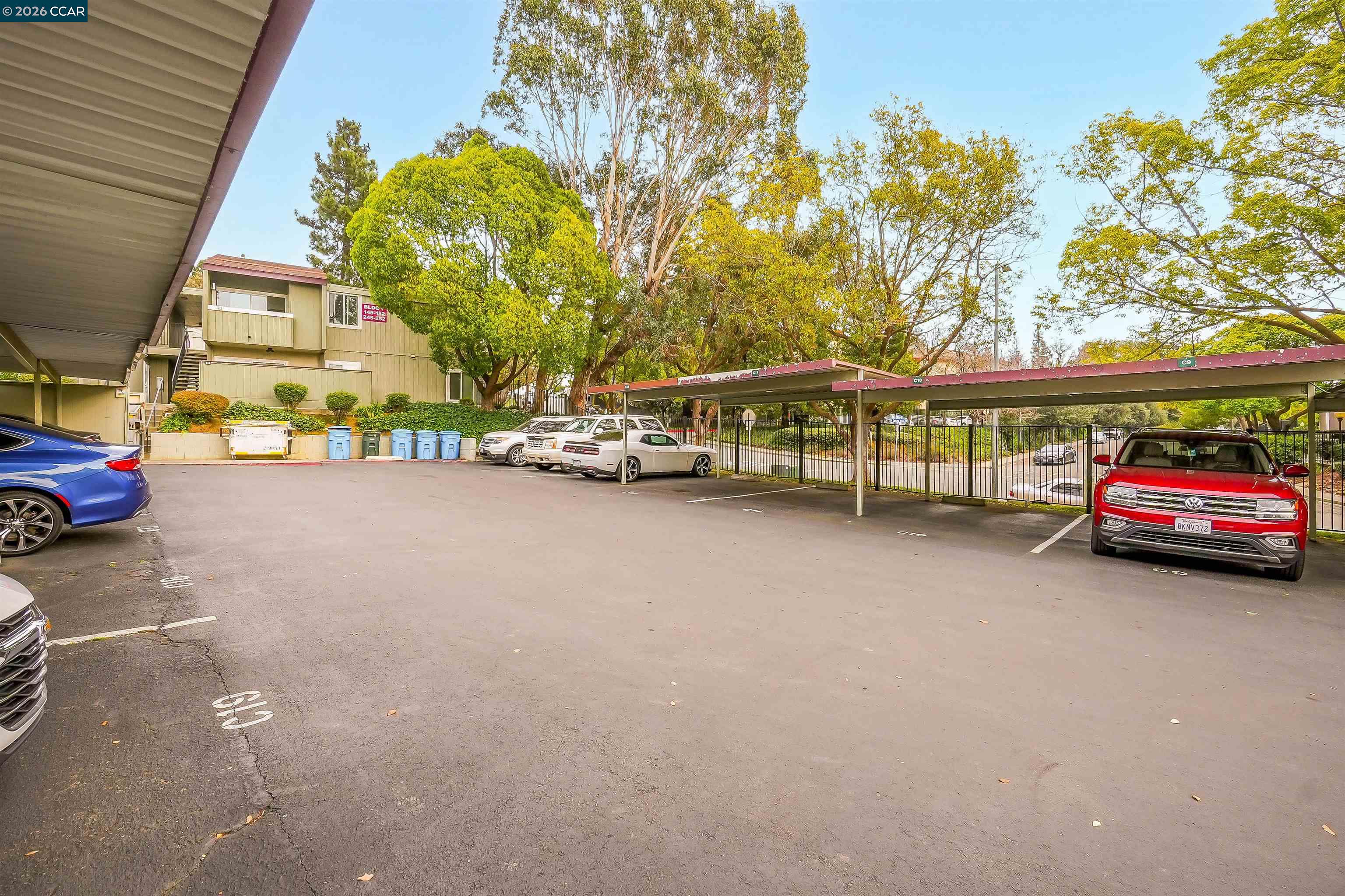 Detail Gallery Image 34 of 41 For 1333 N Camino Alto #149,  Vallejo,  CA 94589 - 3 Beds | 2 Baths