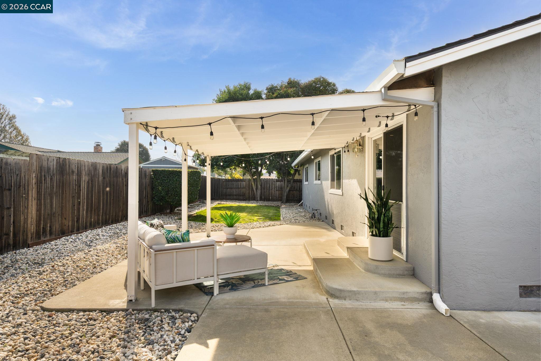 Detail Gallery Image 28 of 41 For 3916 Saint Michael Ct, Concord,  CA 94519 - 3 Beds | 2 Baths