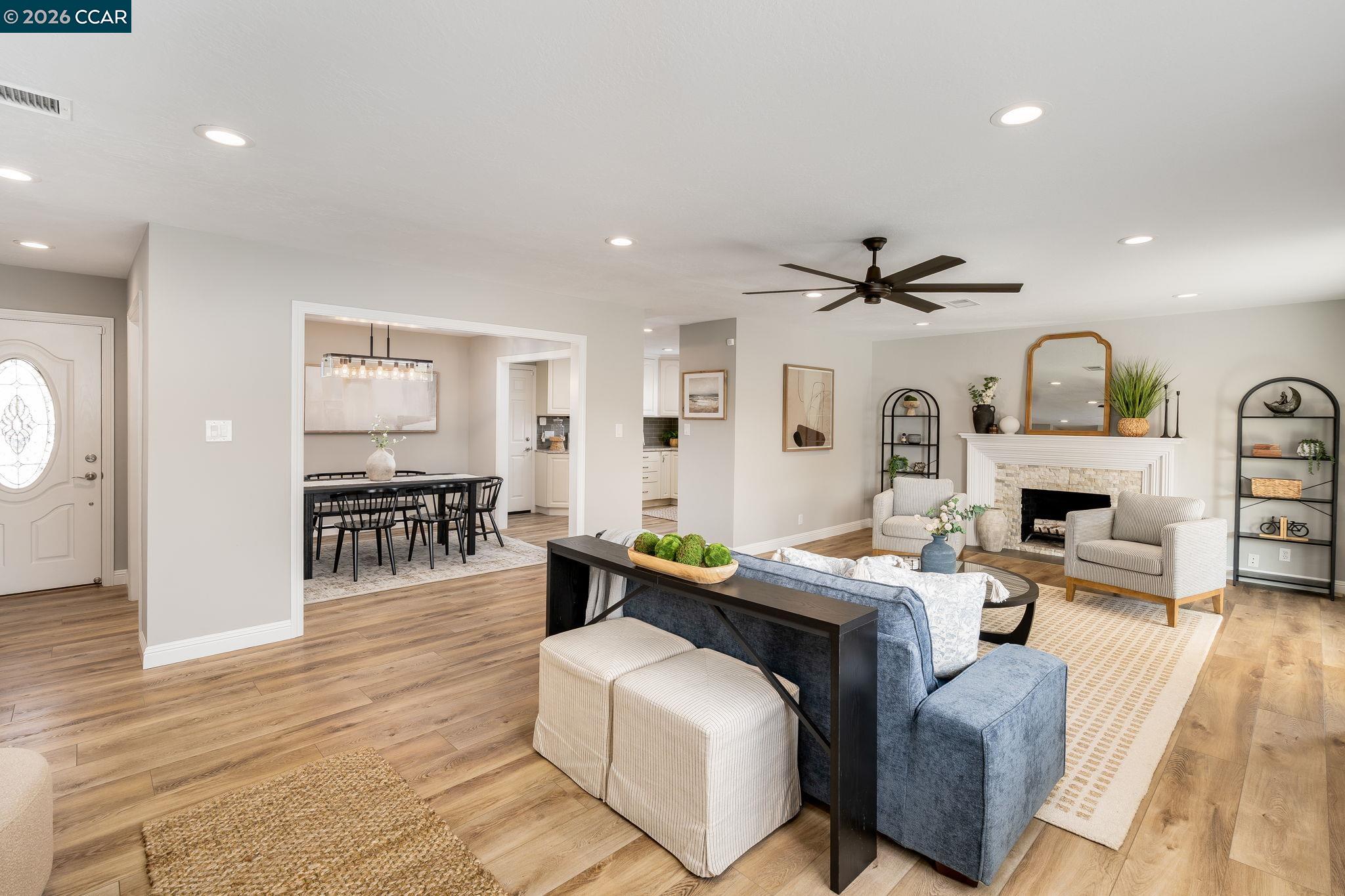 Detail Gallery Image 6 of 41 For 3916 Saint Michael Ct, Concord,  CA 94519 - 3 Beds | 2 Baths