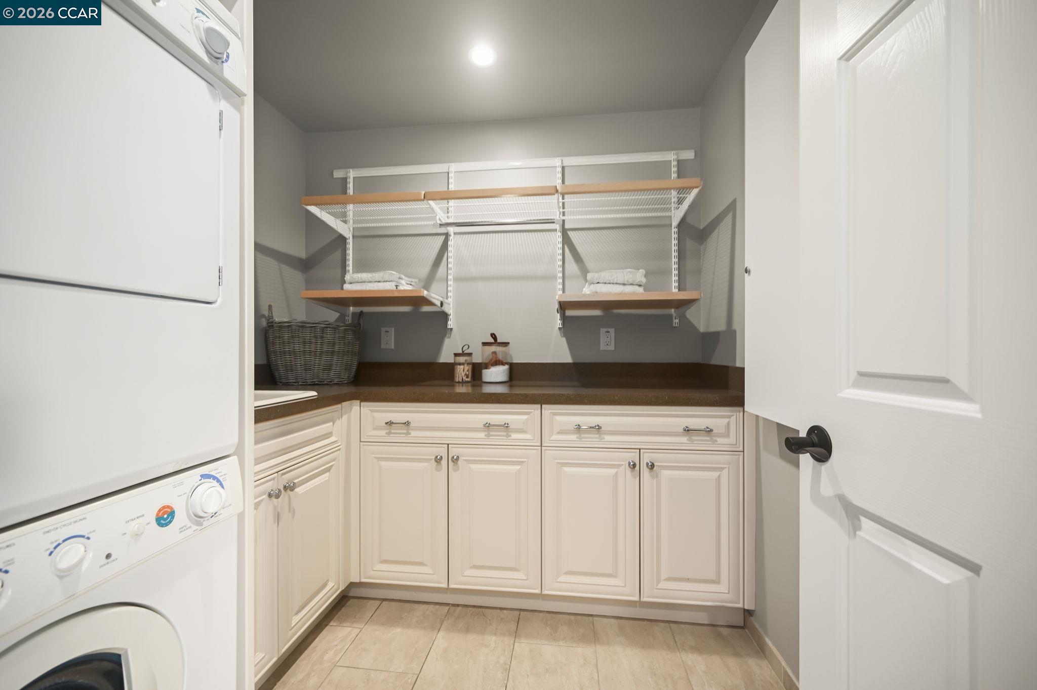 Detail Gallery Image 38 of 55 For 226a Nob Hill Drive, Walnut Creek,  CA 94596 - 5 Beds | 4 Baths