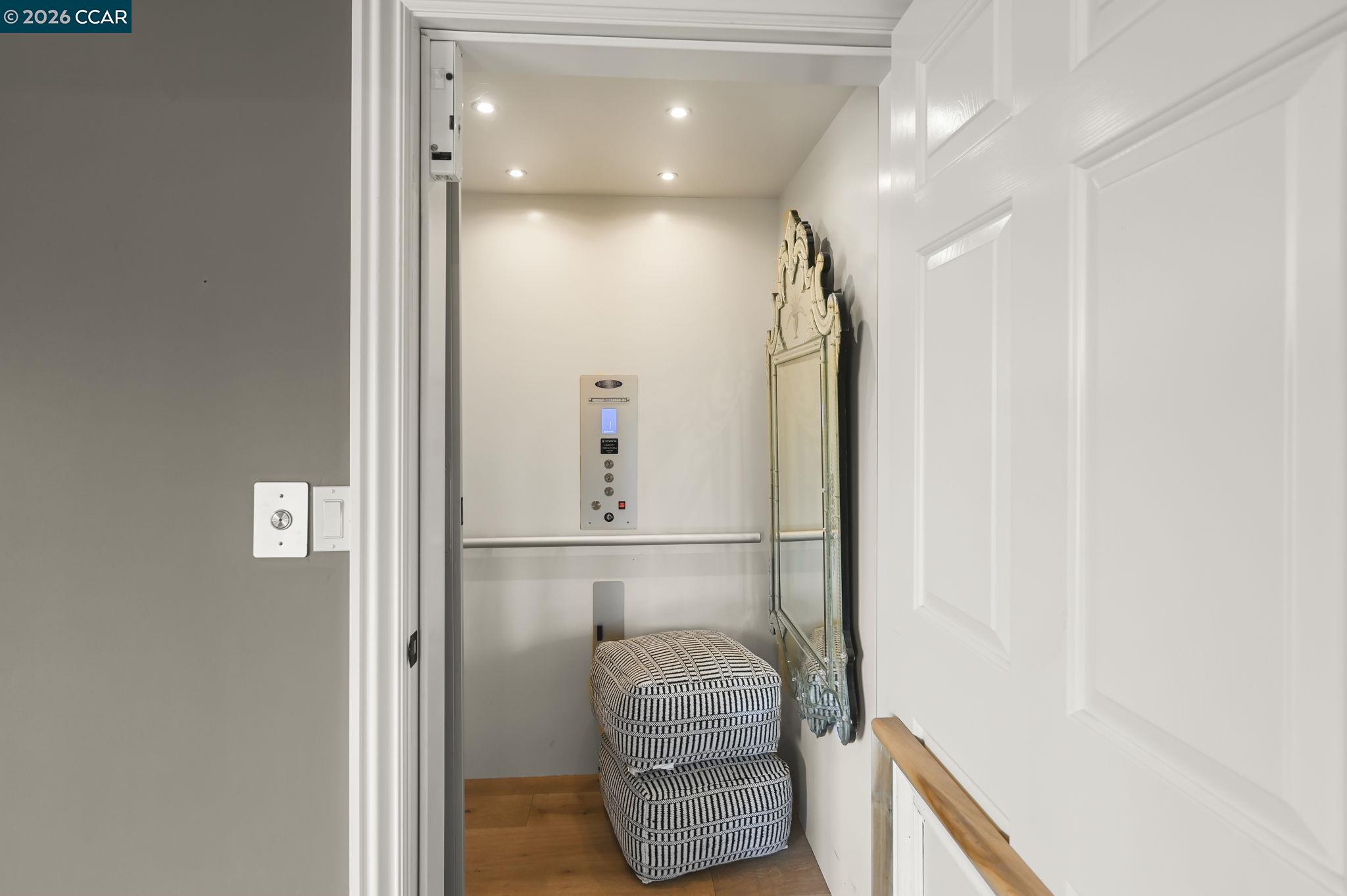 Detail Gallery Image 39 of 55 For 226a Nob Hill Drive, Walnut Creek,  CA 94596 - 5 Beds | 4 Baths