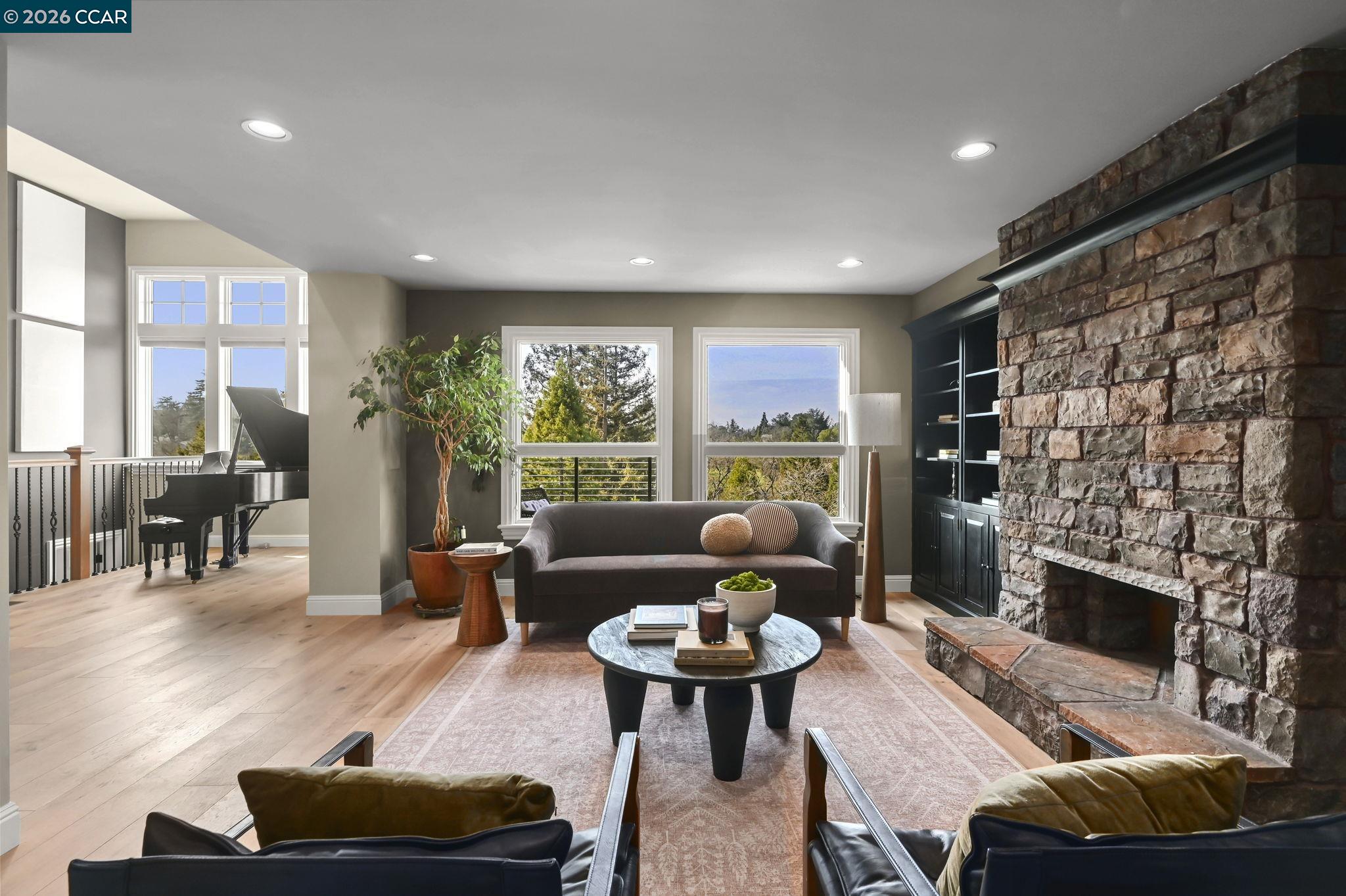 Detail Gallery Image 5 of 55 For 226a Nob Hill Drive, Walnut Creek,  CA 94596 - 5 Beds | 4 Baths