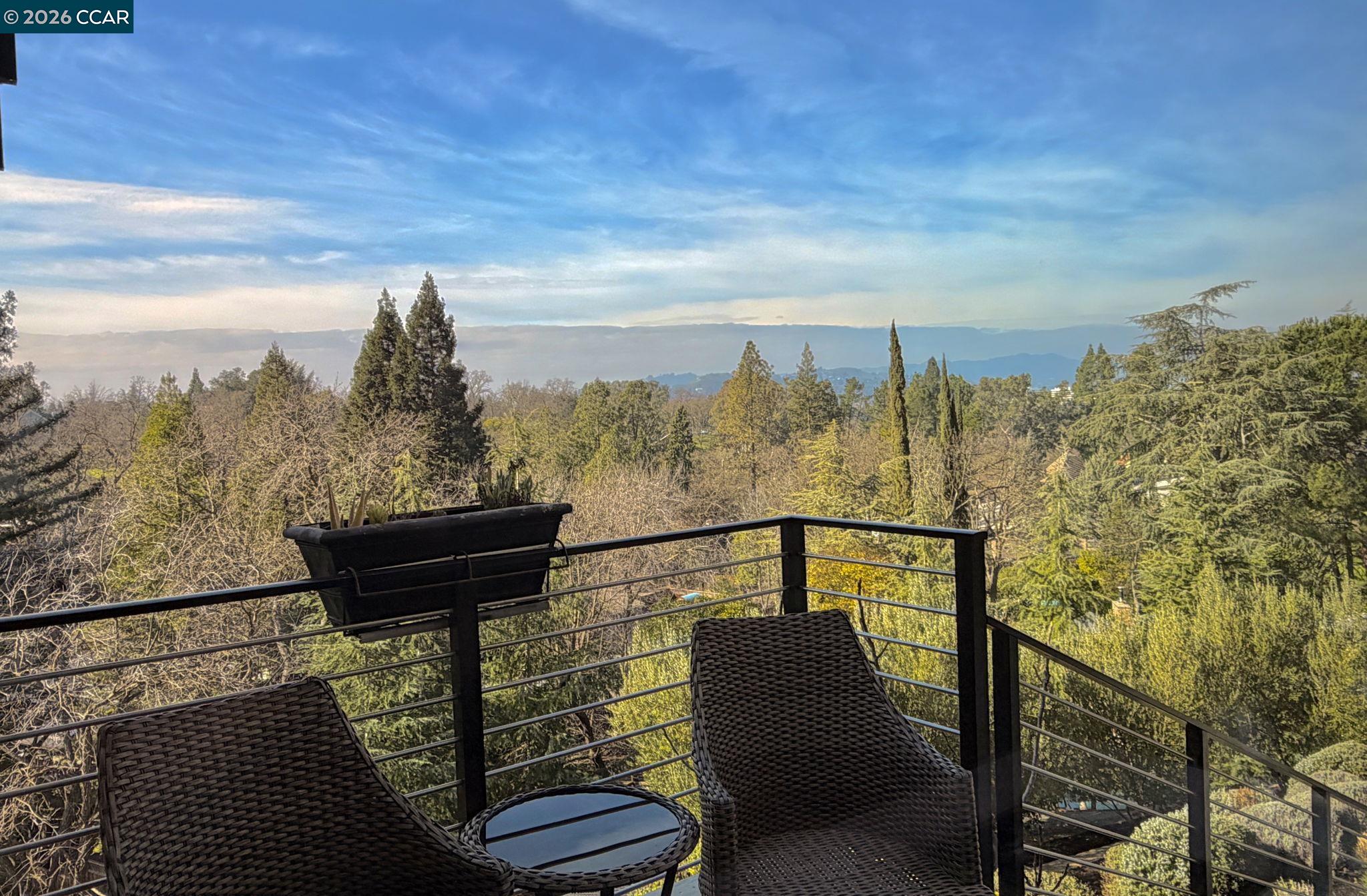 Detail Gallery Image 46 of 55 For 226a Nob Hill Drive, Walnut Creek,  CA 94596 - 5 Beds | 4 Baths