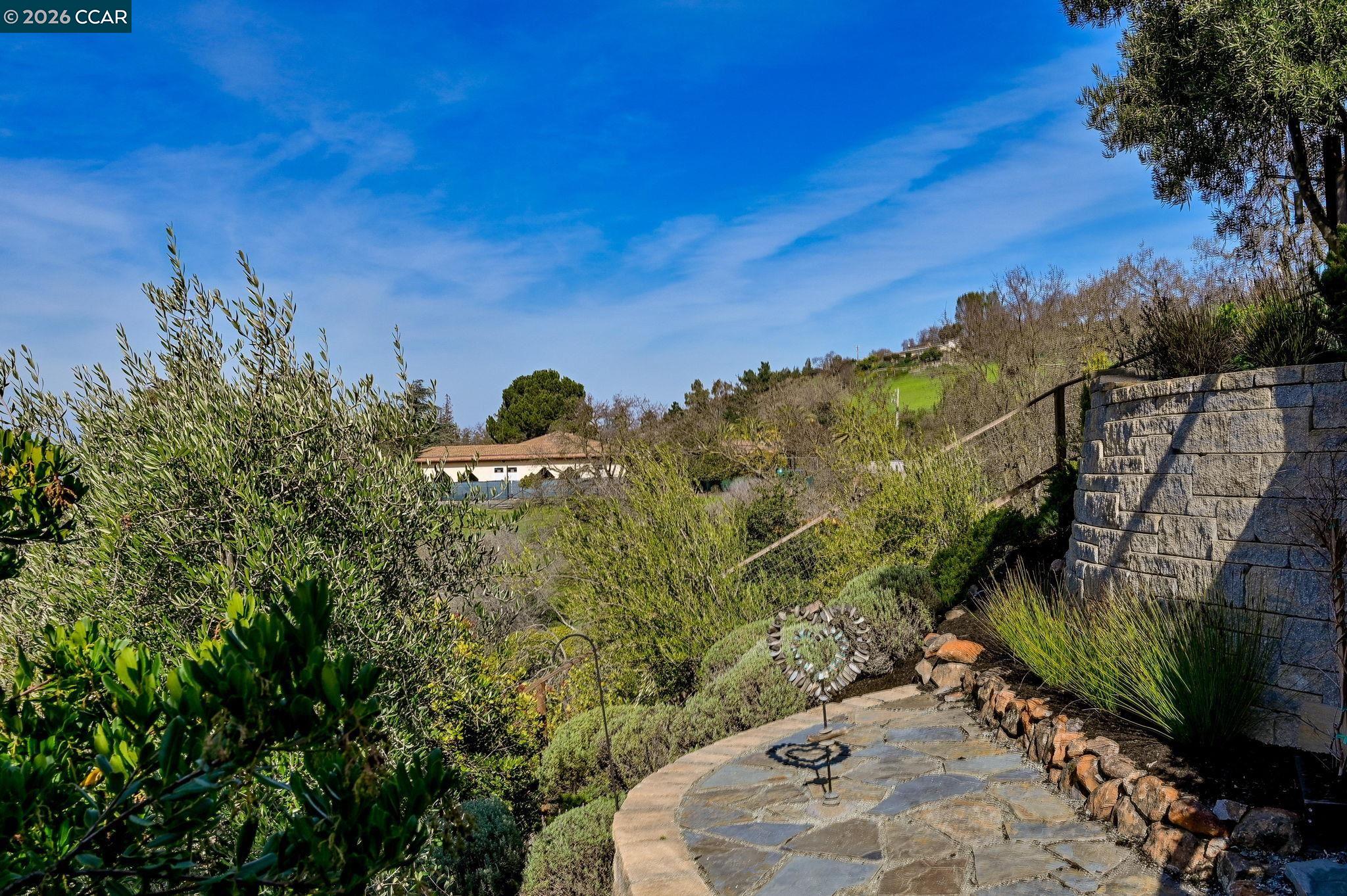 Detail Gallery Image 50 of 55 For 226a Nob Hill Drive, Walnut Creek,  CA 94596 - 5 Beds | 4 Baths