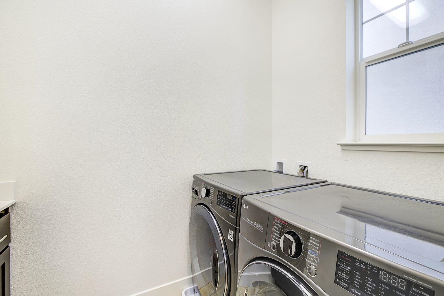 Detail Gallery Image 43 of 47 For 2008 Confidence Way, Dublin,  CA 94568 - 4 Beds | 3/1 Baths