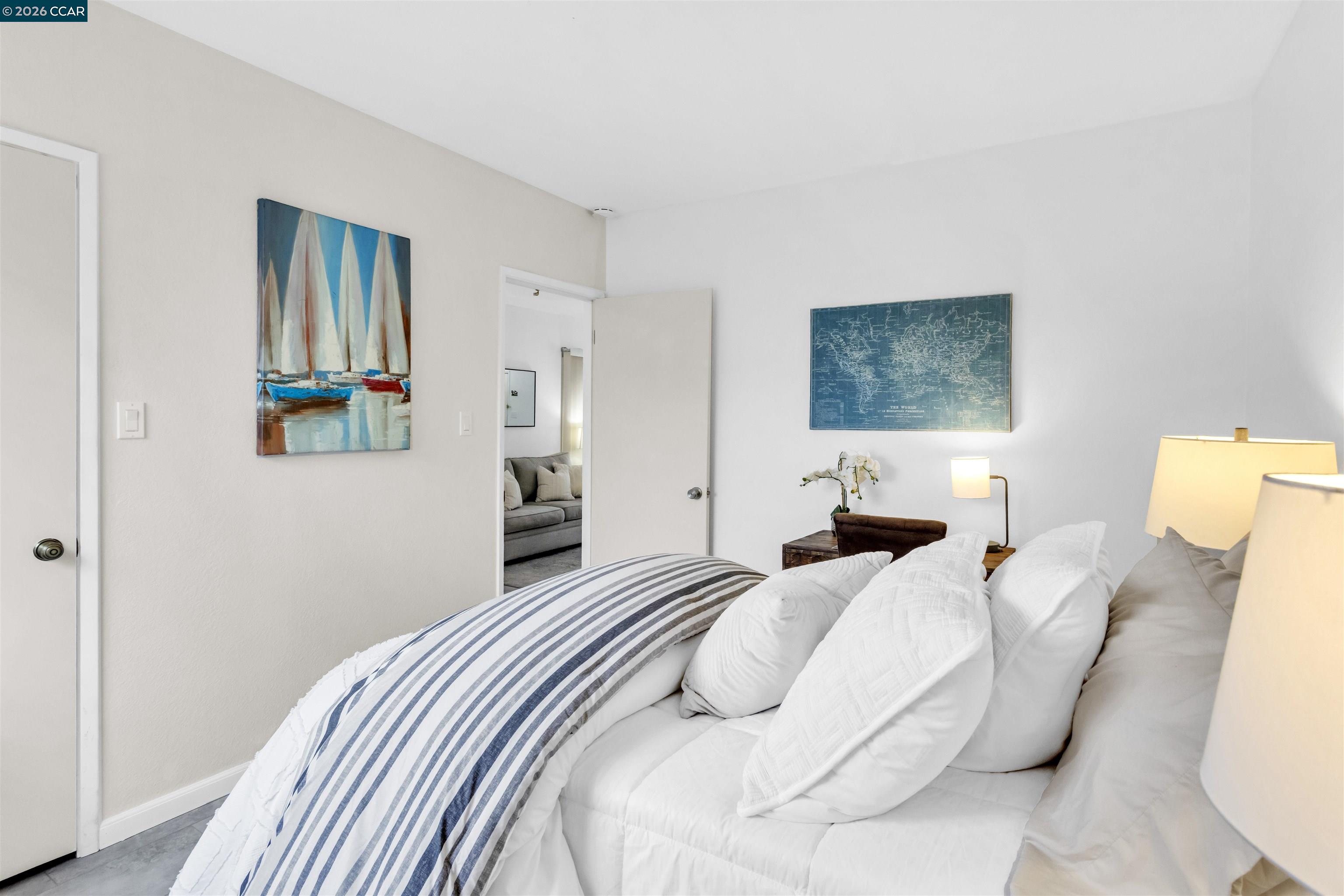 Detail Gallery Image 14 of 30 For 952 Mission Rd, South San Francisco,  CA 94080 - 2 Beds | 1 Baths