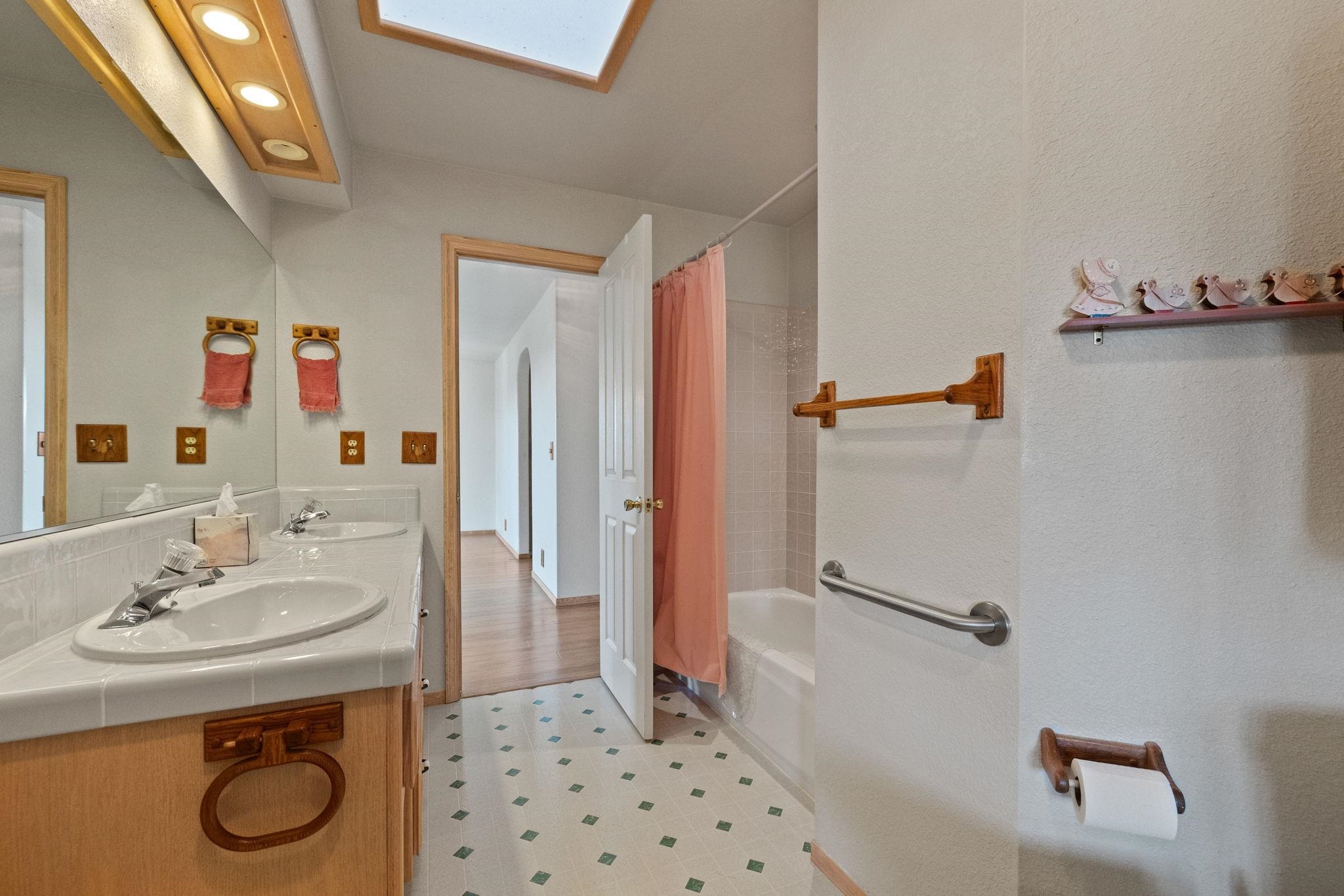 Detail Gallery Image 24 of 54 For 21239 Pokie Dr, Soulsbyville,  CA 95372 - 3 Beds | 2 Baths