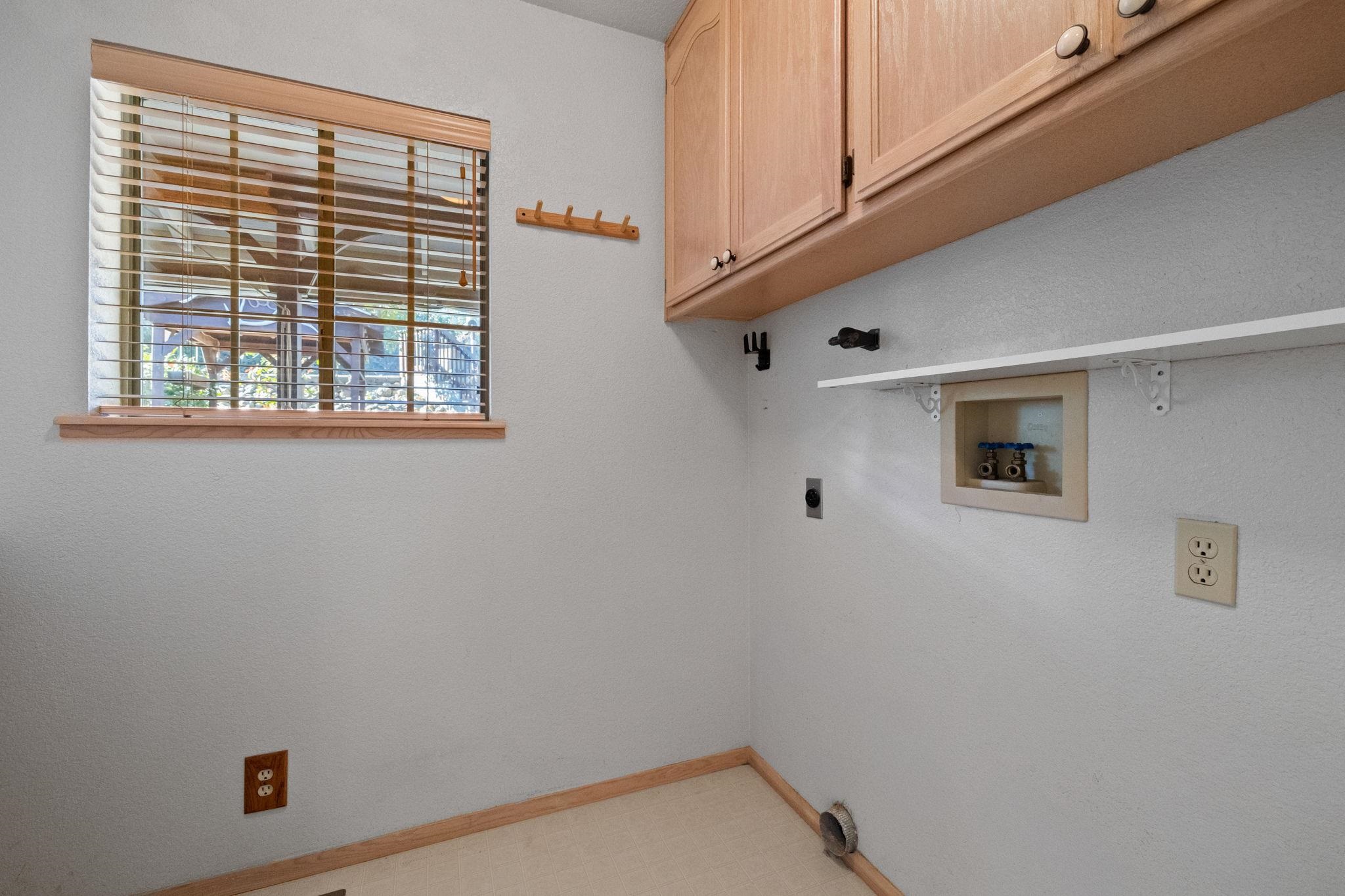 Detail Gallery Image 30 of 54 For 21239 Pokie Dr, Soulsbyville,  CA 95372 - 3 Beds | 2 Baths