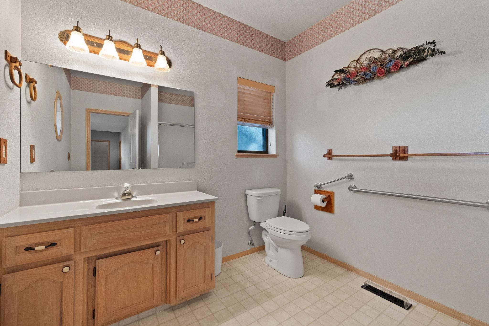 Detail Gallery Image 34 of 54 For 21239 Pokie Dr, Soulsbyville,  CA 95372 - 3 Beds | 2 Baths