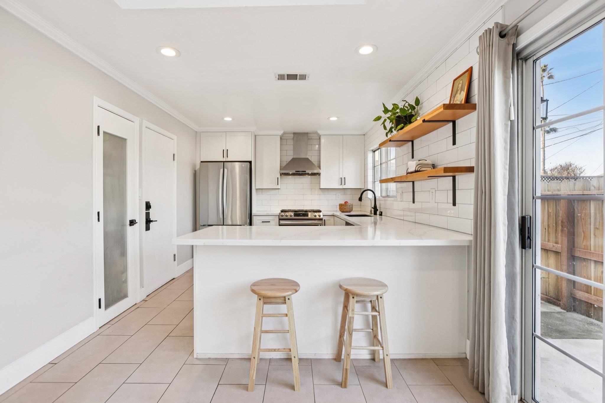 Detail Gallery Image 14 of 46 For 7865 Tamarack Dr, Dublin,  CA 94568 - 3 Beds | 2 Baths