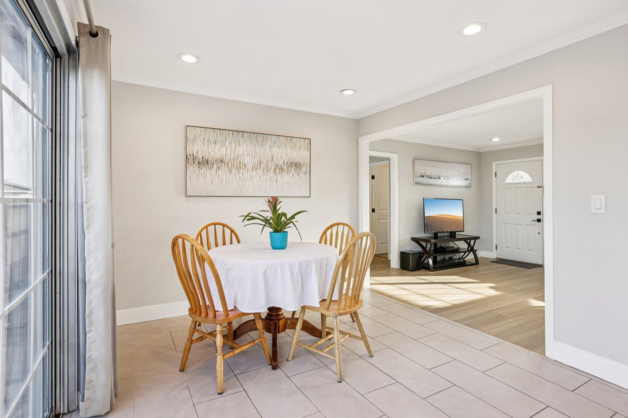 Detail Gallery Image 17 of 46 For 7865 Tamarack Dr, Dublin,  CA 94568 - 3 Beds | 2 Baths