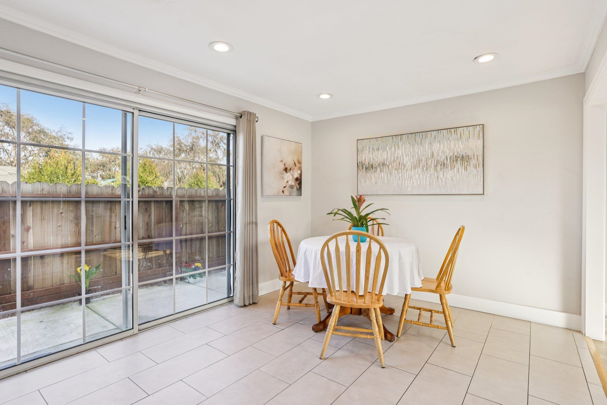 Detail Gallery Image 19 of 46 For 7865 Tamarack Dr, Dublin,  CA 94568 - 3 Beds | 2 Baths