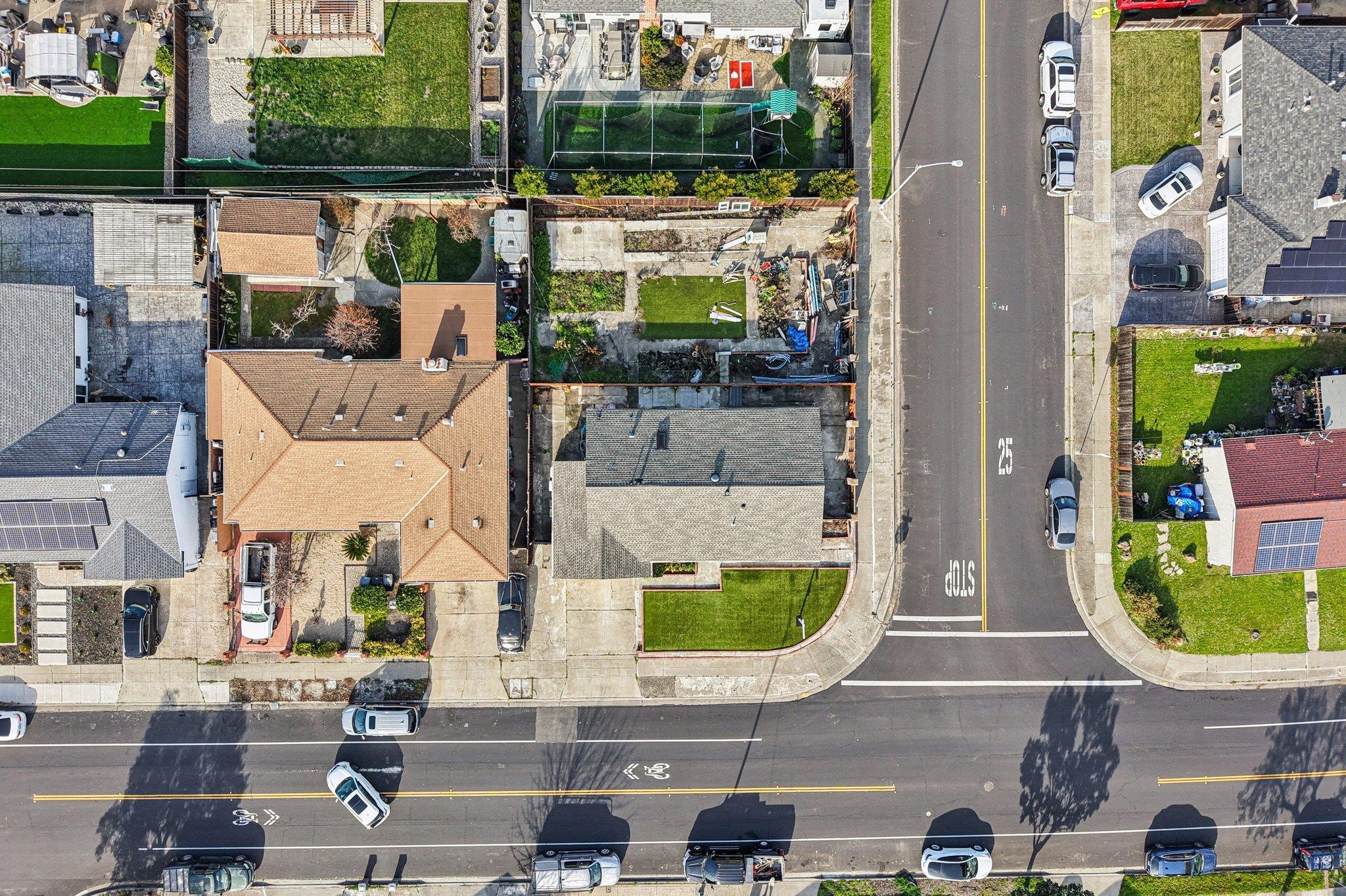 Detail Gallery Image 37 of 46 For 7865 Tamarack Dr, Dublin,  CA 94568 - 3 Beds | 2 Baths