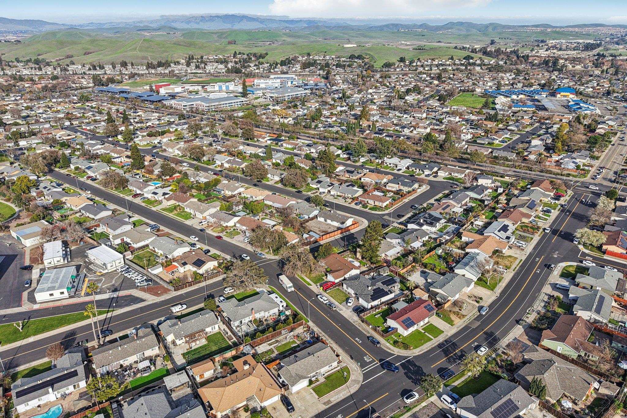 Detail Gallery Image 41 of 46 For 7865 Tamarack Dr, Dublin,  CA 94568 - 3 Beds | 2 Baths