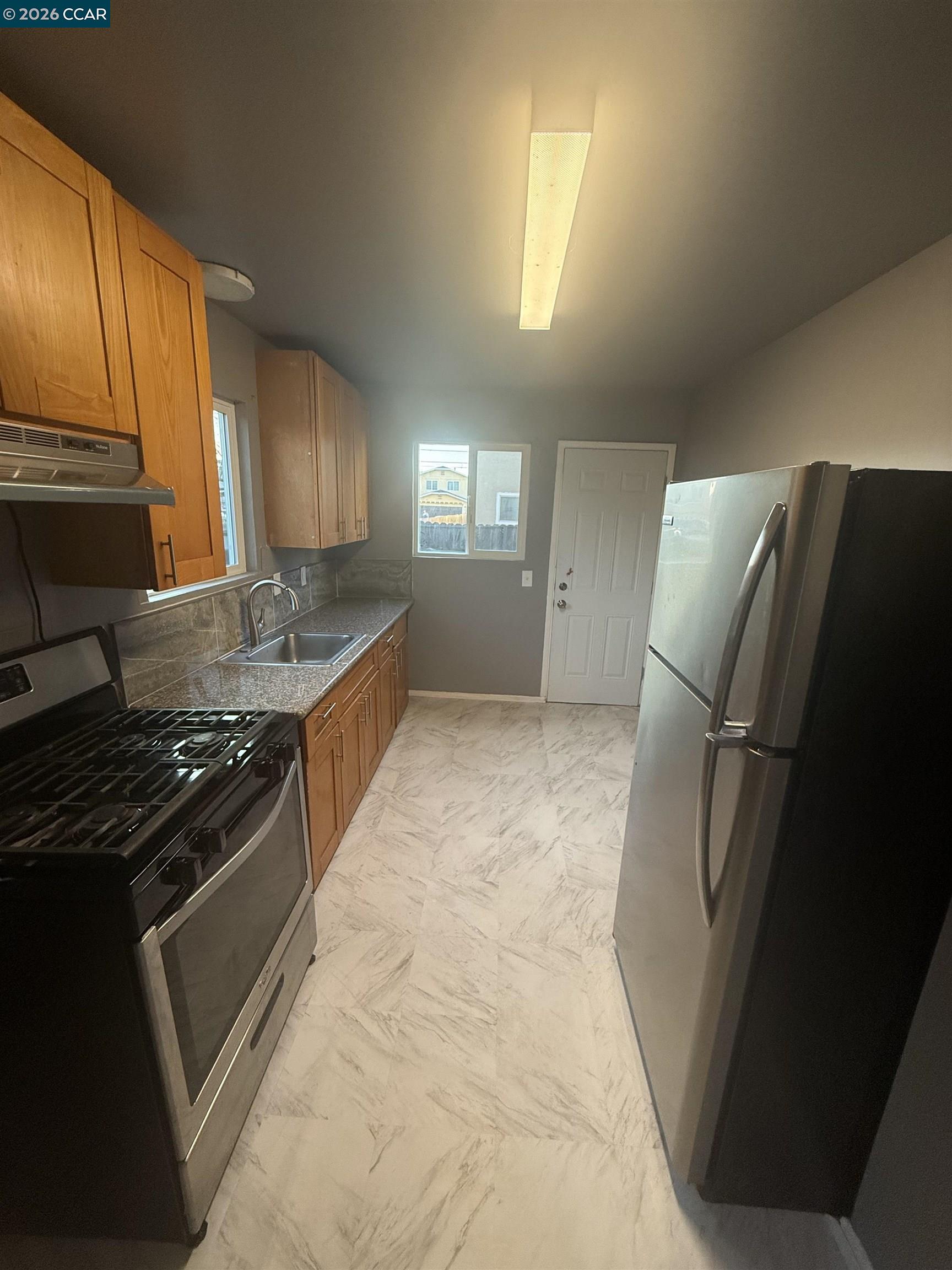 Detail Gallery Image 11 of 19 For 2729 18th Street, San Pablo,  CA 94806 - 4 Beds | 2 Baths