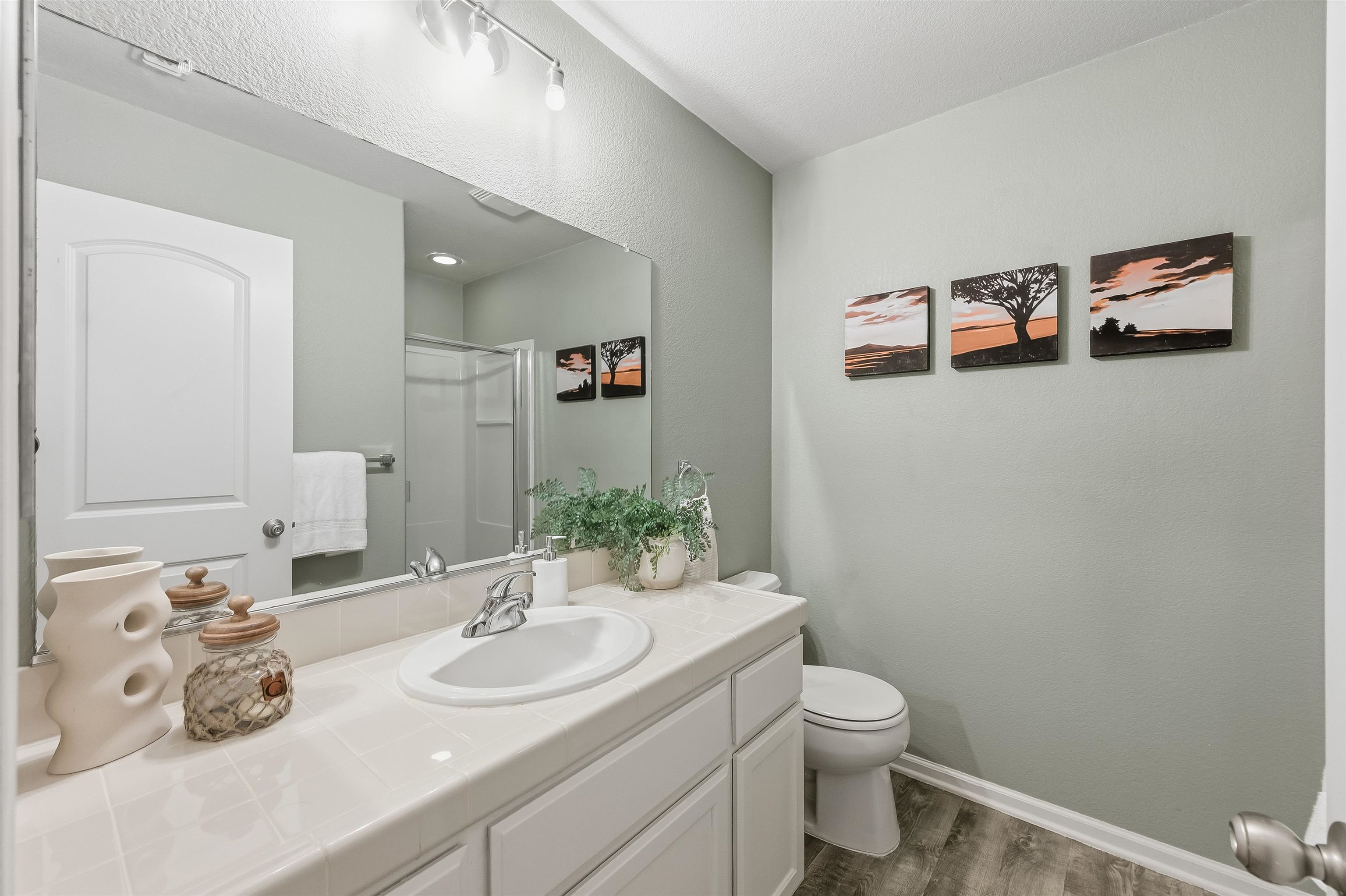 Photo #12: 41122436 Listing: Photo #12