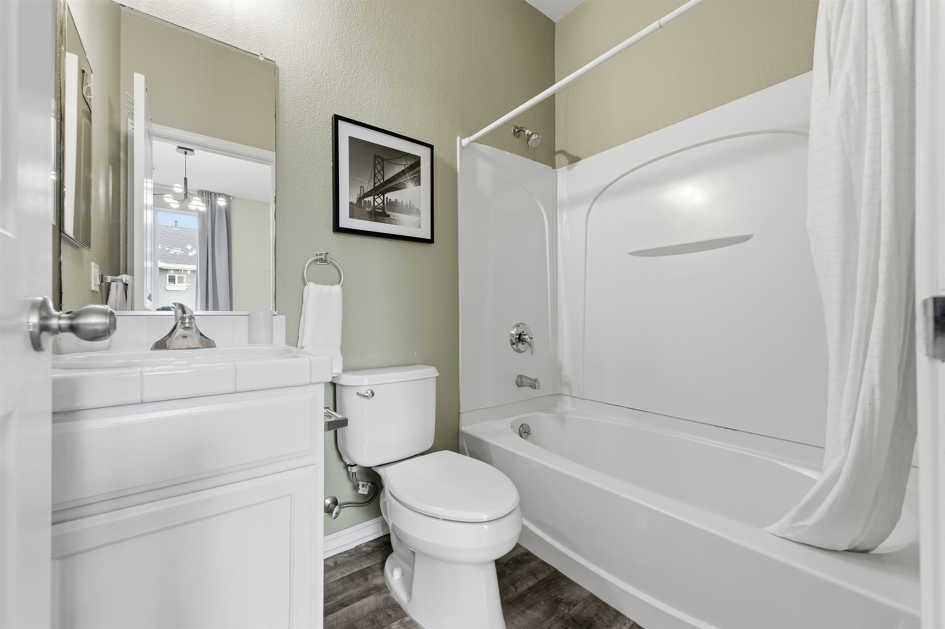 Photo #15: 41122436 Listing: Photo #15