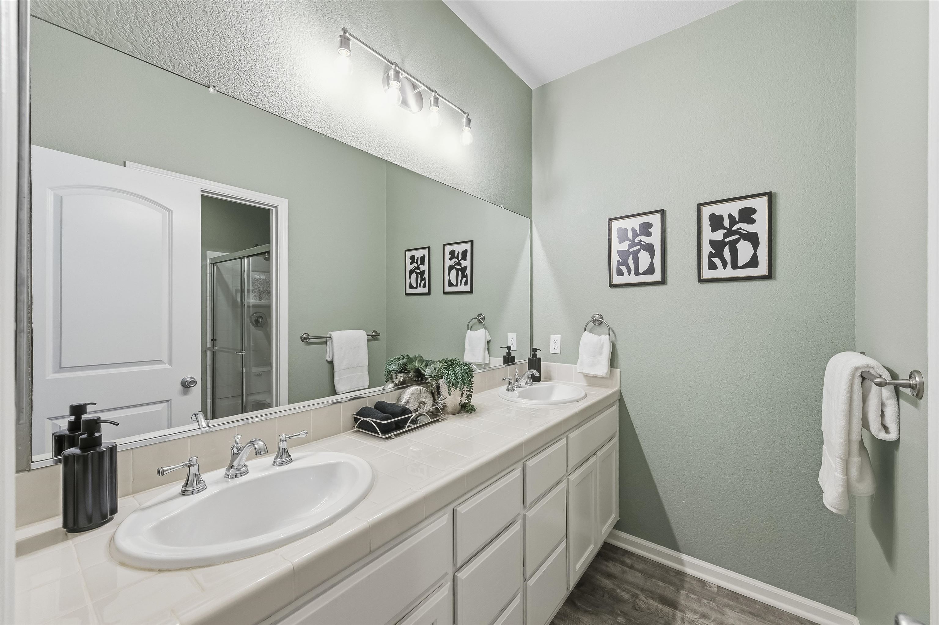 Photo #19: 41122436 Listing: Photo #19