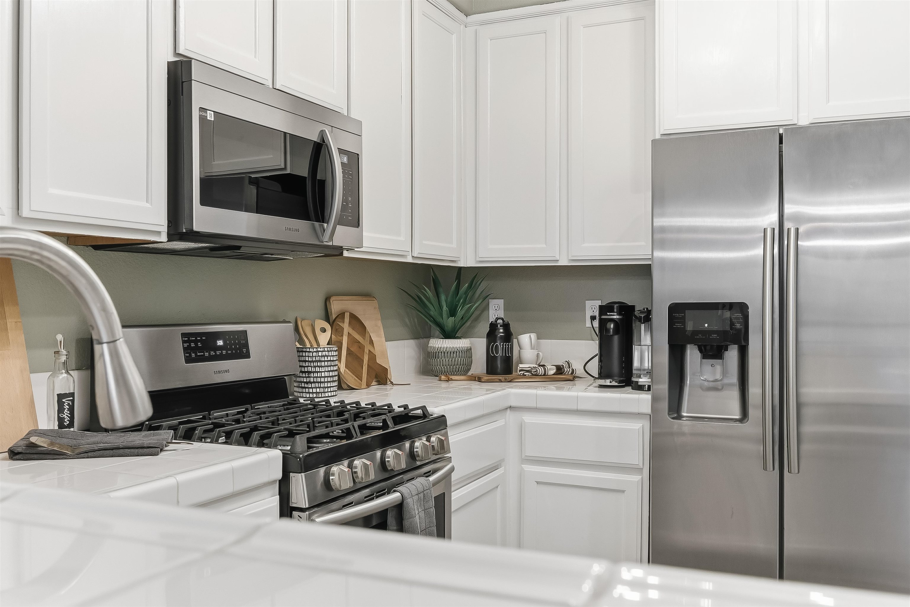 Photo #9: 41122436 Listing: Photo #9