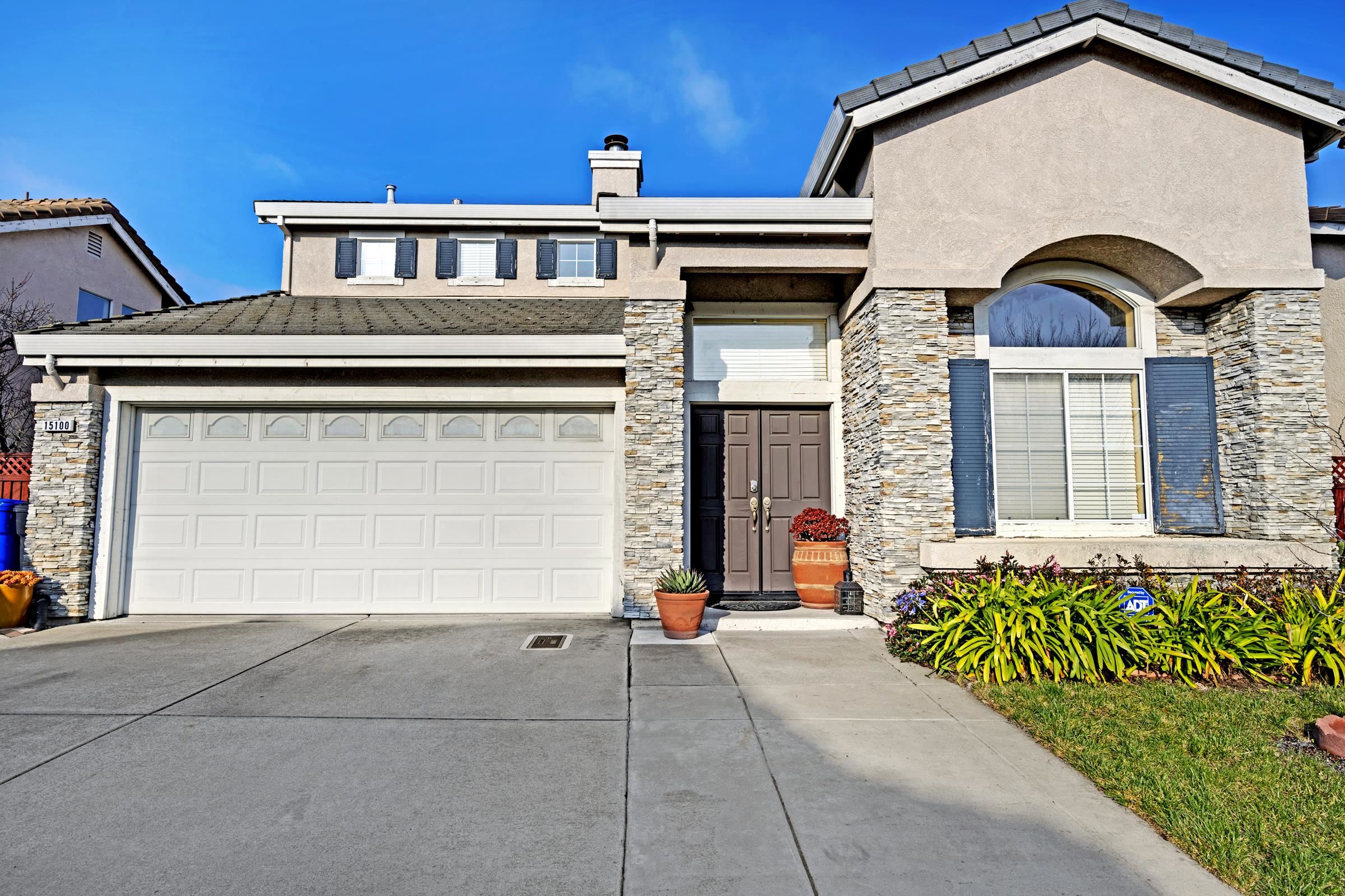 Detail Gallery Image 2 of 33 For 15100 Shining Star Ln, San Leandro,  CA 94579 - 4 Beds | 3 Baths