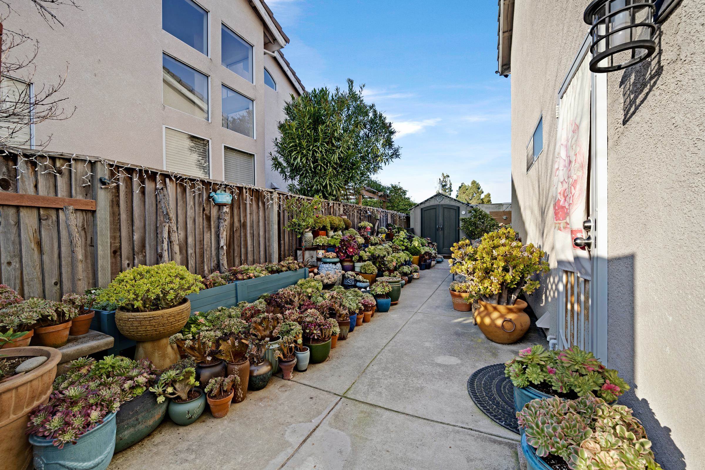 Detail Gallery Image 13 of 33 For 15100 Shining Star Ln, San Leandro,  CA 94579 - 4 Beds | 3 Baths