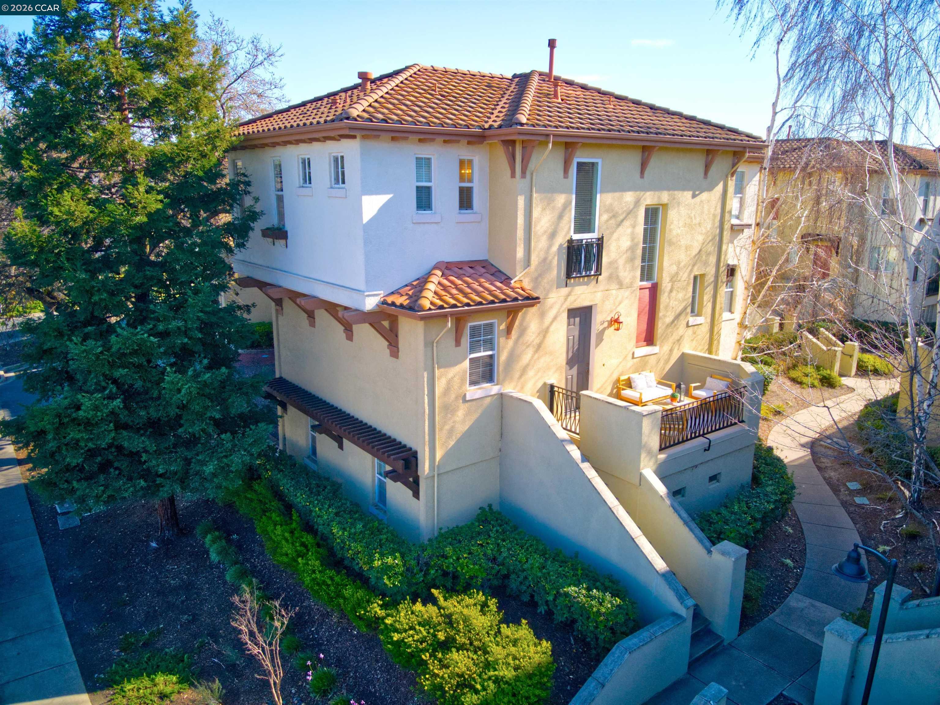 Photo #1: 41122440 Listing: Photo #1