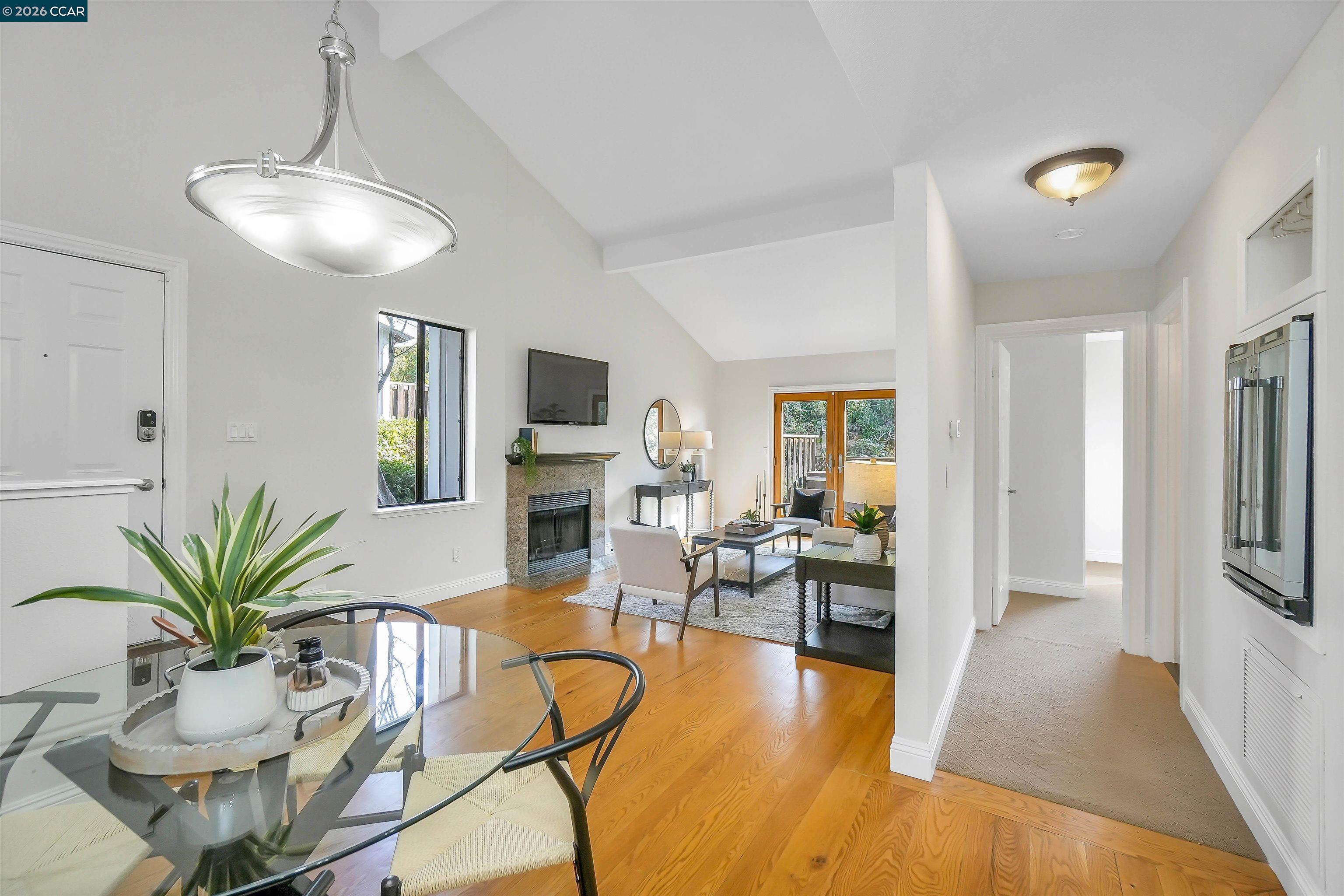 Photo #16: 41122443 Listing: Photo #16