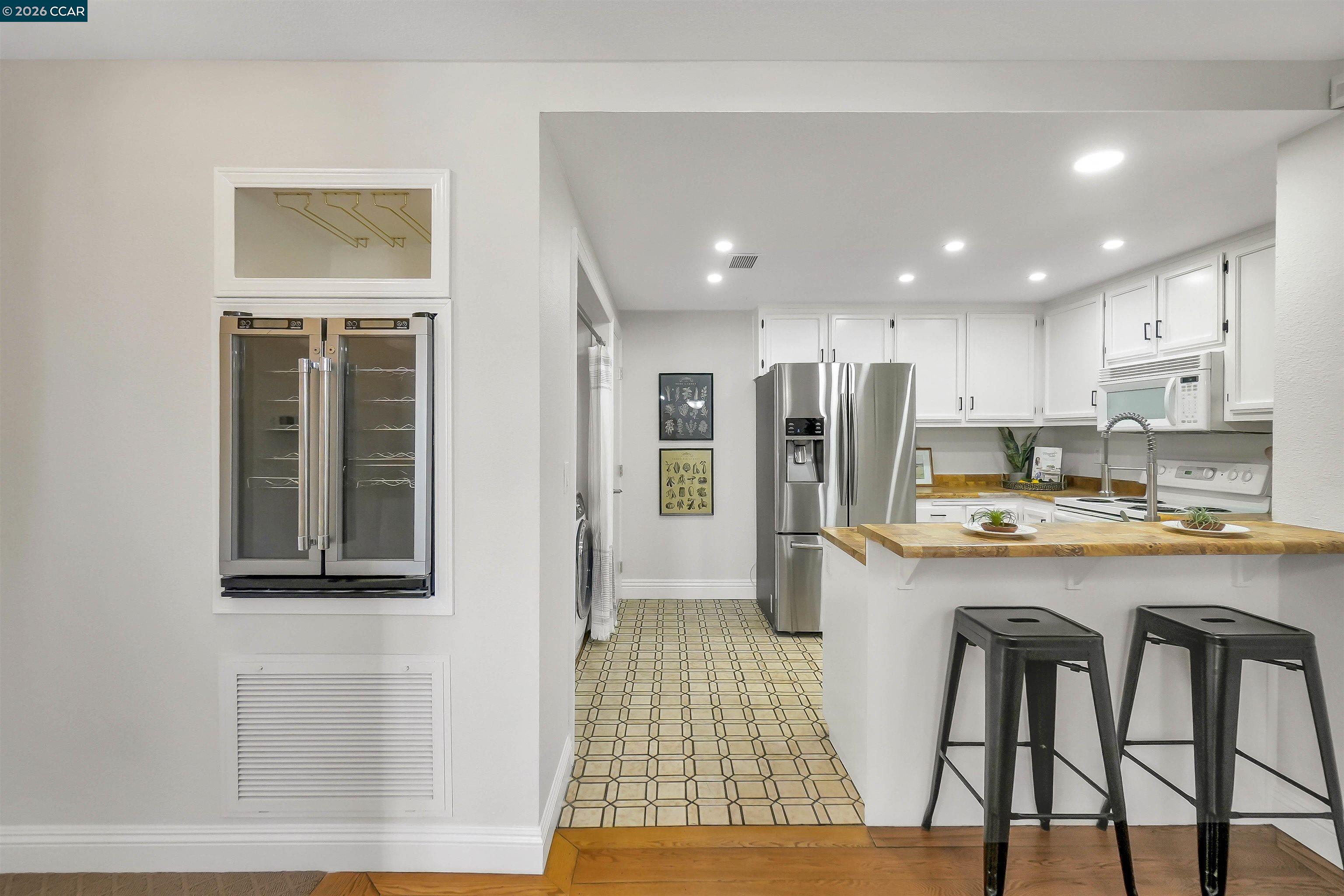 Photo #18: 41122443 Listing: Photo #18