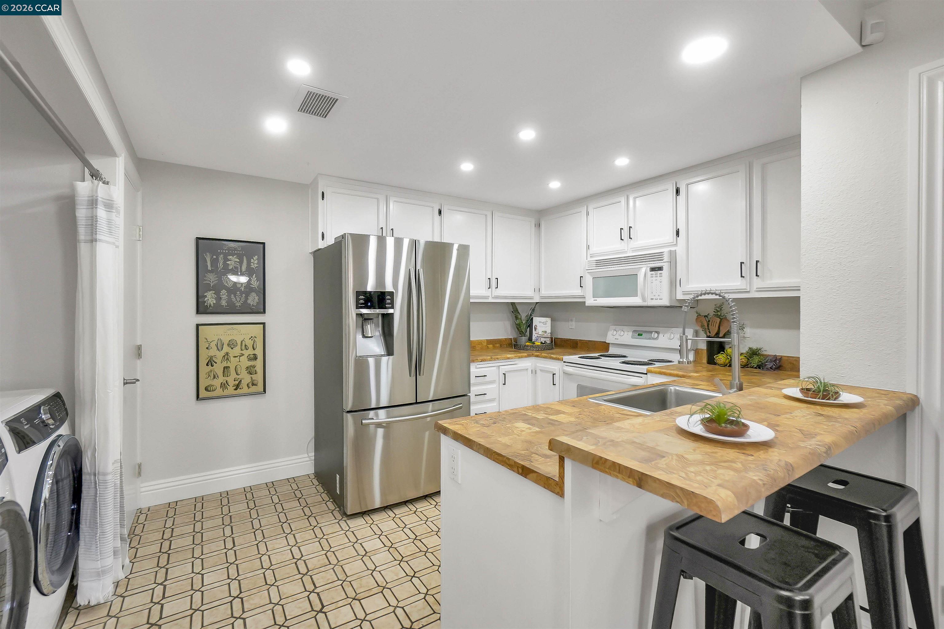 Photo #19: 41122443 Listing: Photo #19